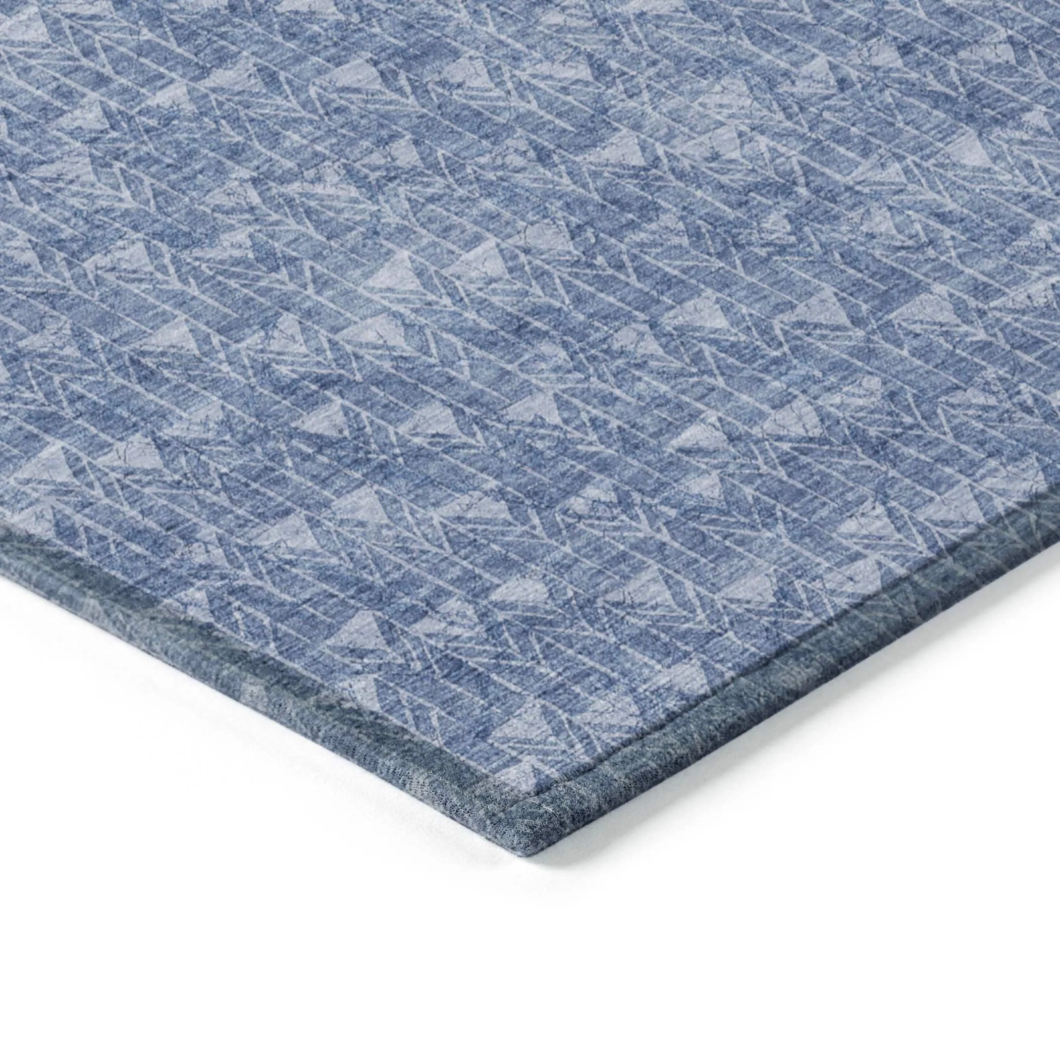 Machine Washable Indoor/ Outdoor Arrows Chantille Rug