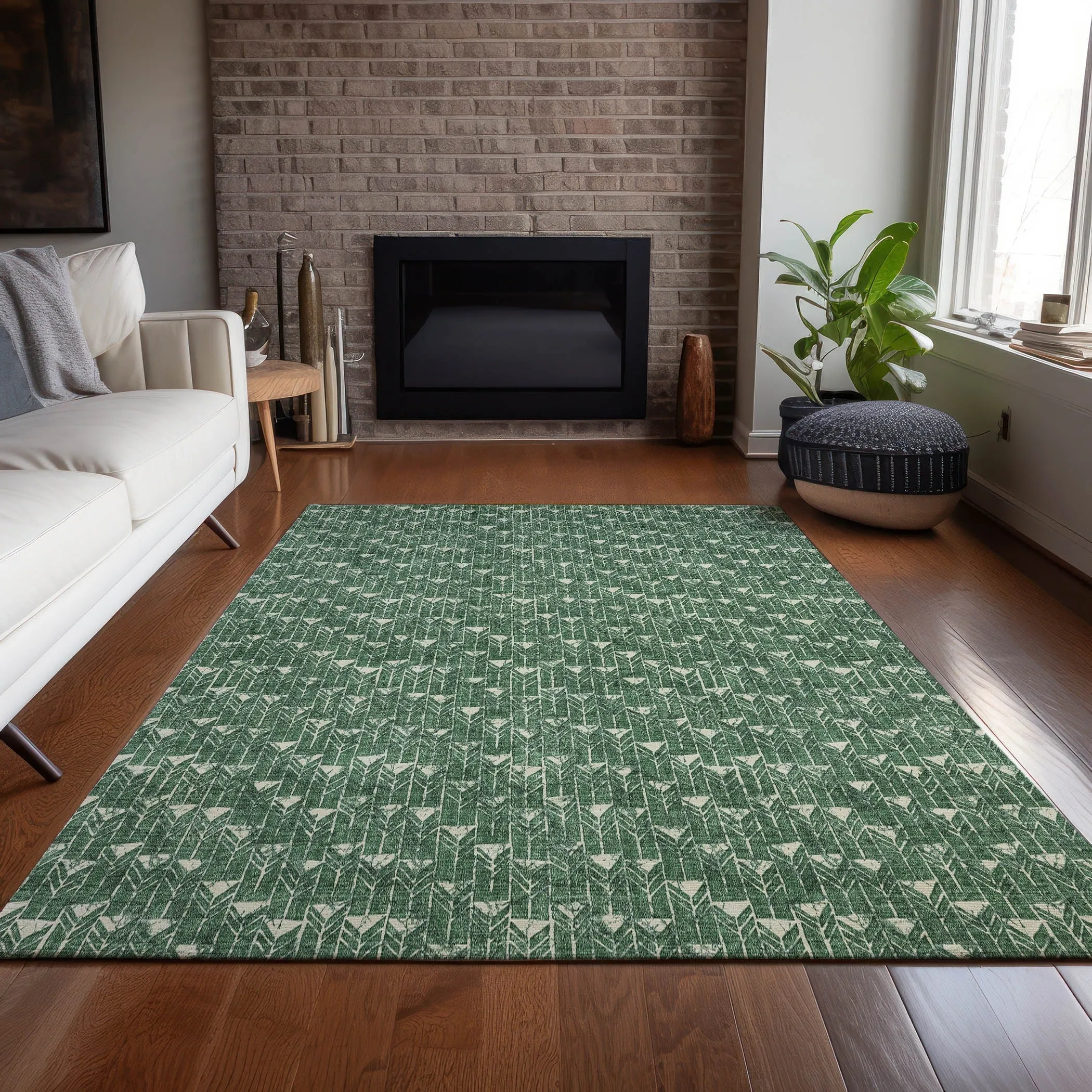 Machine Washable Indoor/ Outdoor Arrows Chantille Rug