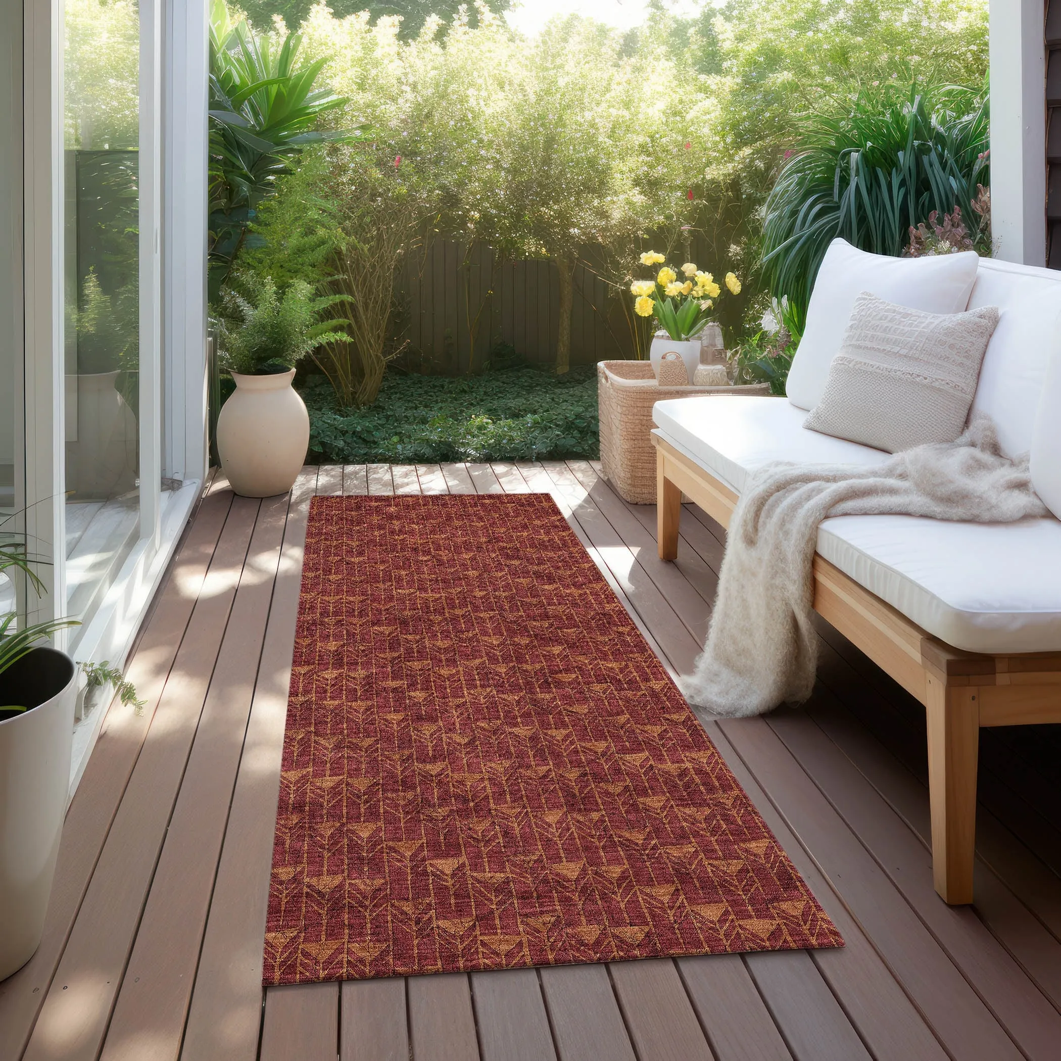 Machine Washable Indoor/ Outdoor Arrows Chantille Rug