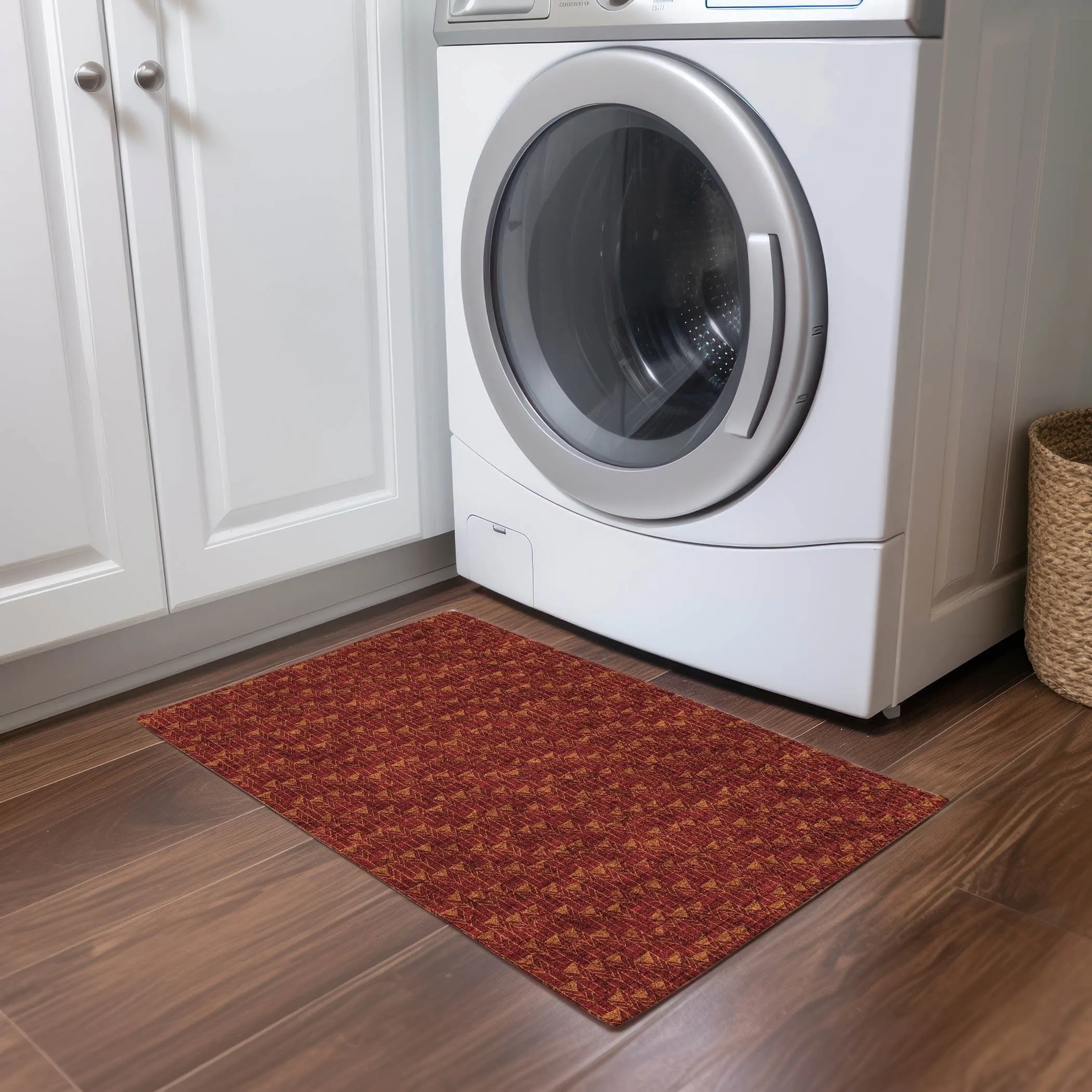 Machine Washable Indoor/ Outdoor Arrows Chantille Rug