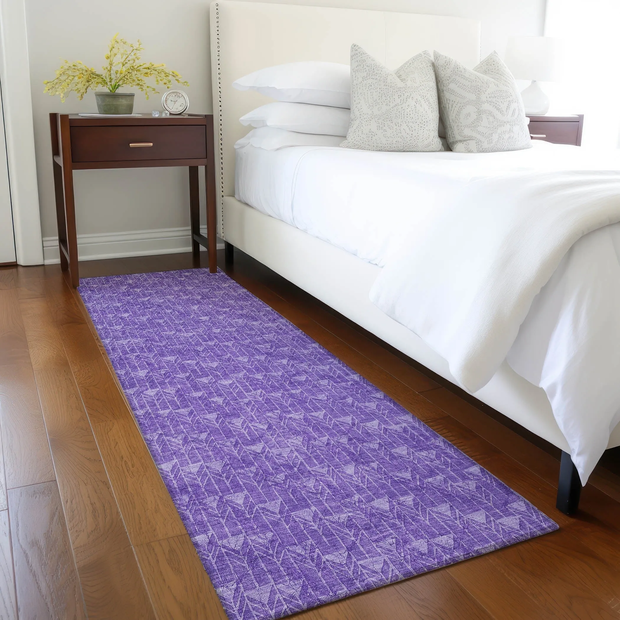 Machine Washable Indoor/ Outdoor Arrows Chantille Rug