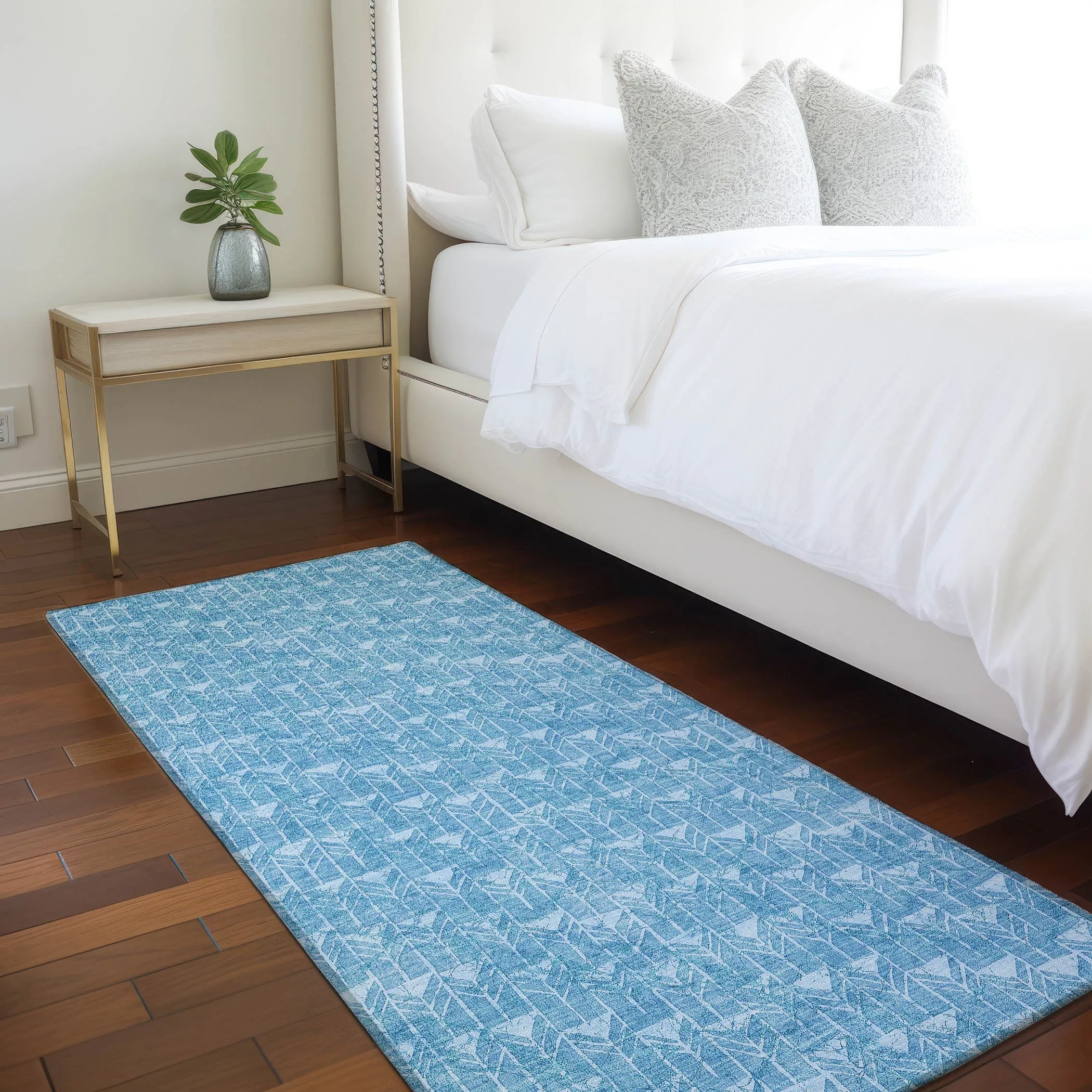 Machine Washable Indoor/ Outdoor Arrows Chantille Rug