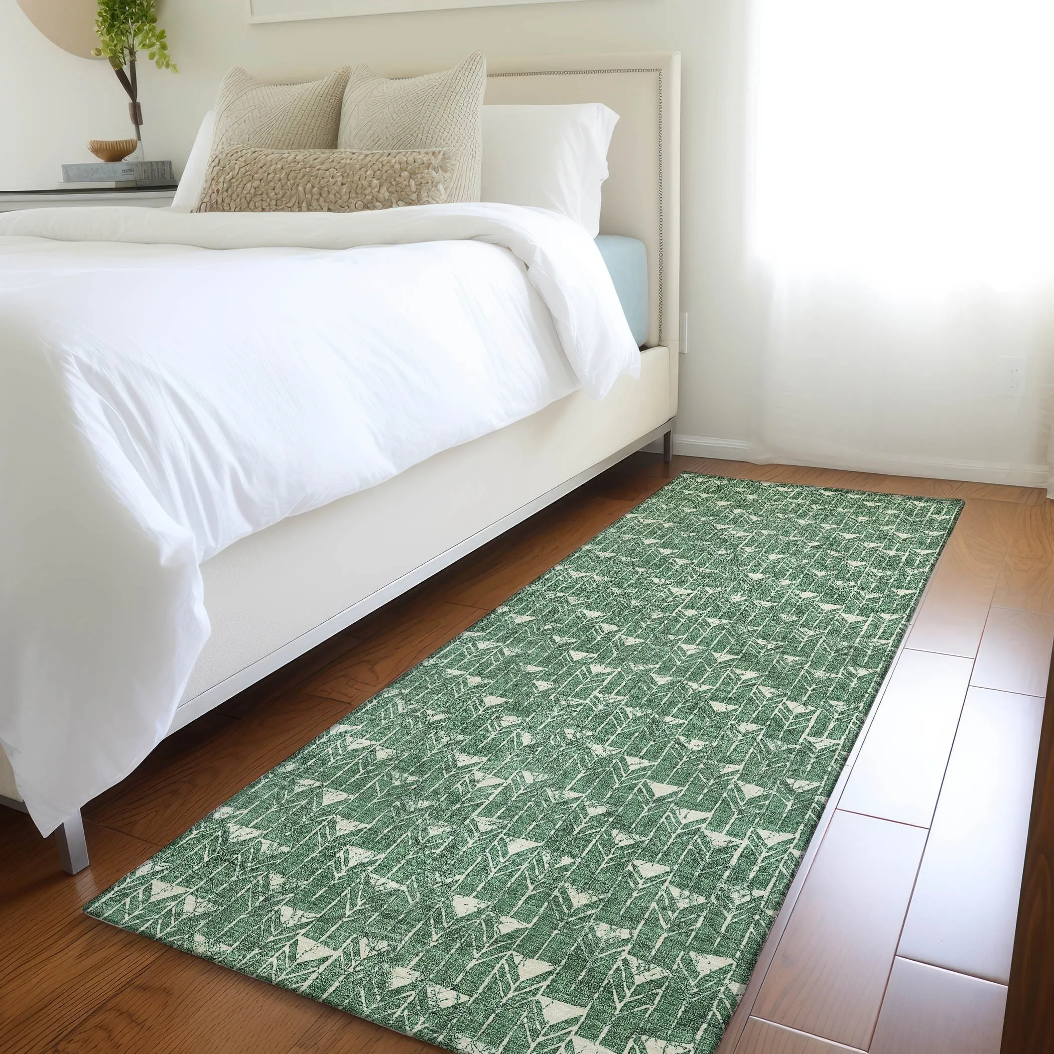 Machine Washable Indoor/ Outdoor Arrows Chantille Rug