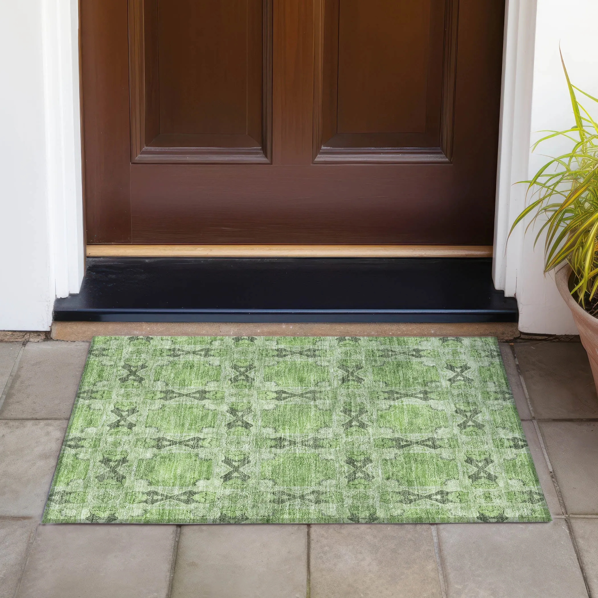 Machine Washable Indoor/ Outdoor Boho Medallions Chantille Rug