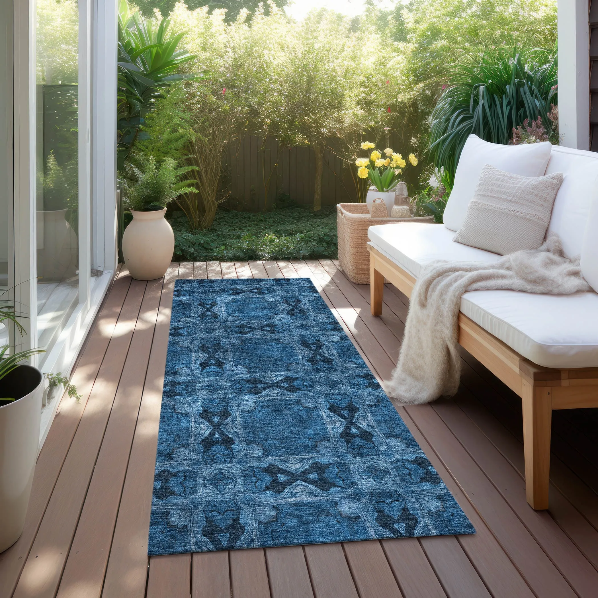 Machine Washable Indoor/ Outdoor Boho Medallions Chantille Rug