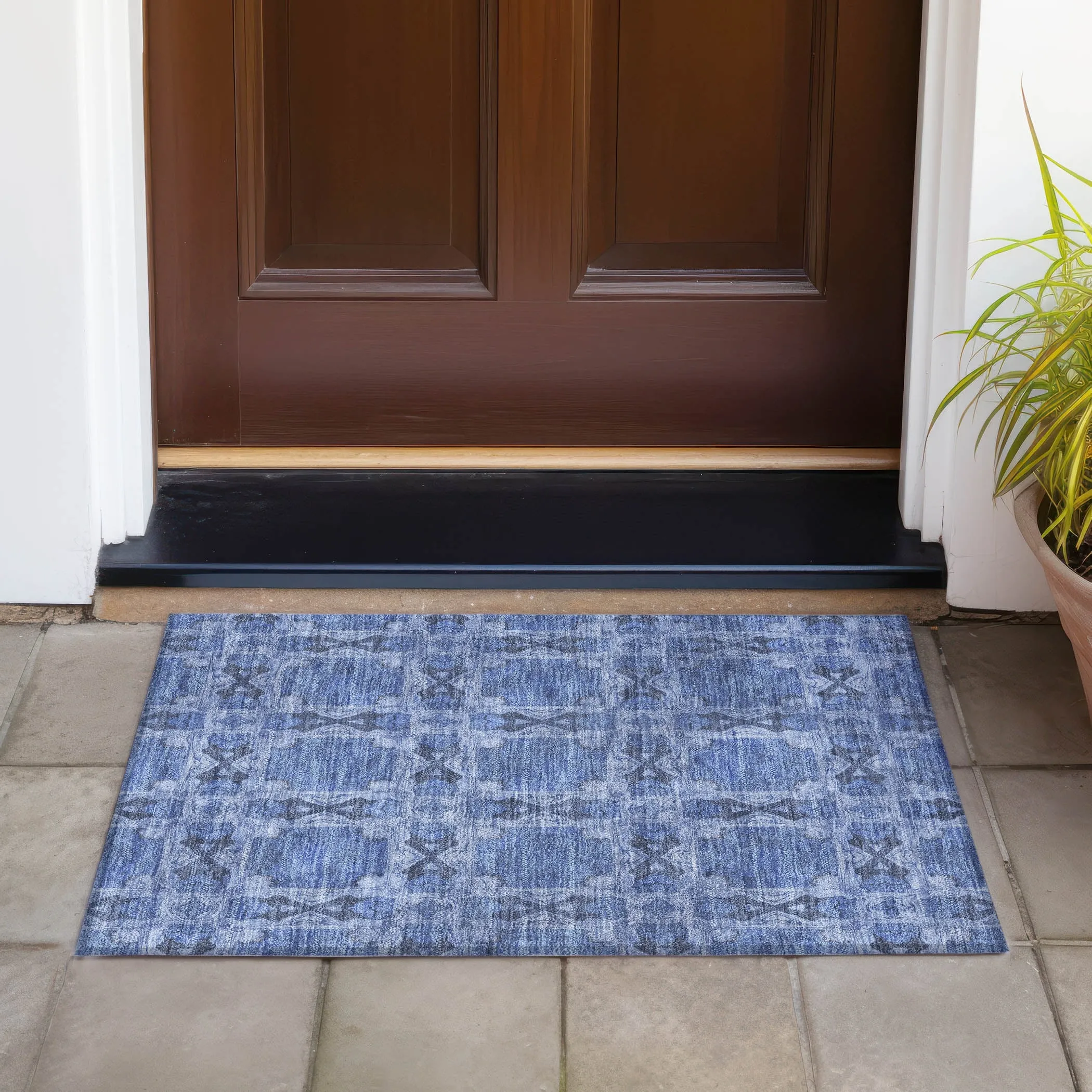 Machine Washable Indoor/ Outdoor Boho Medallions Chantille Rug