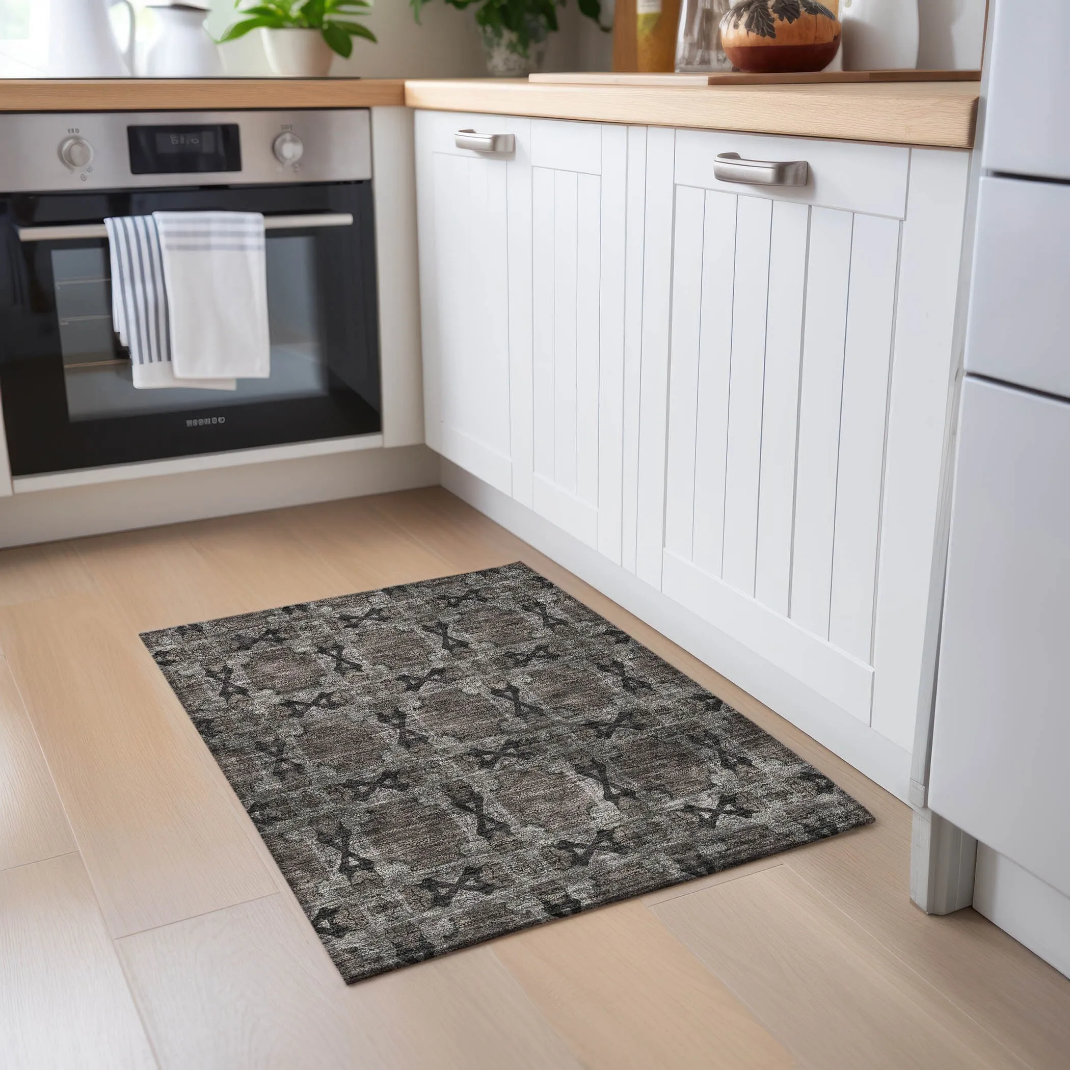 Machine Washable Indoor/ Outdoor Boho Medallions Chantille Rug