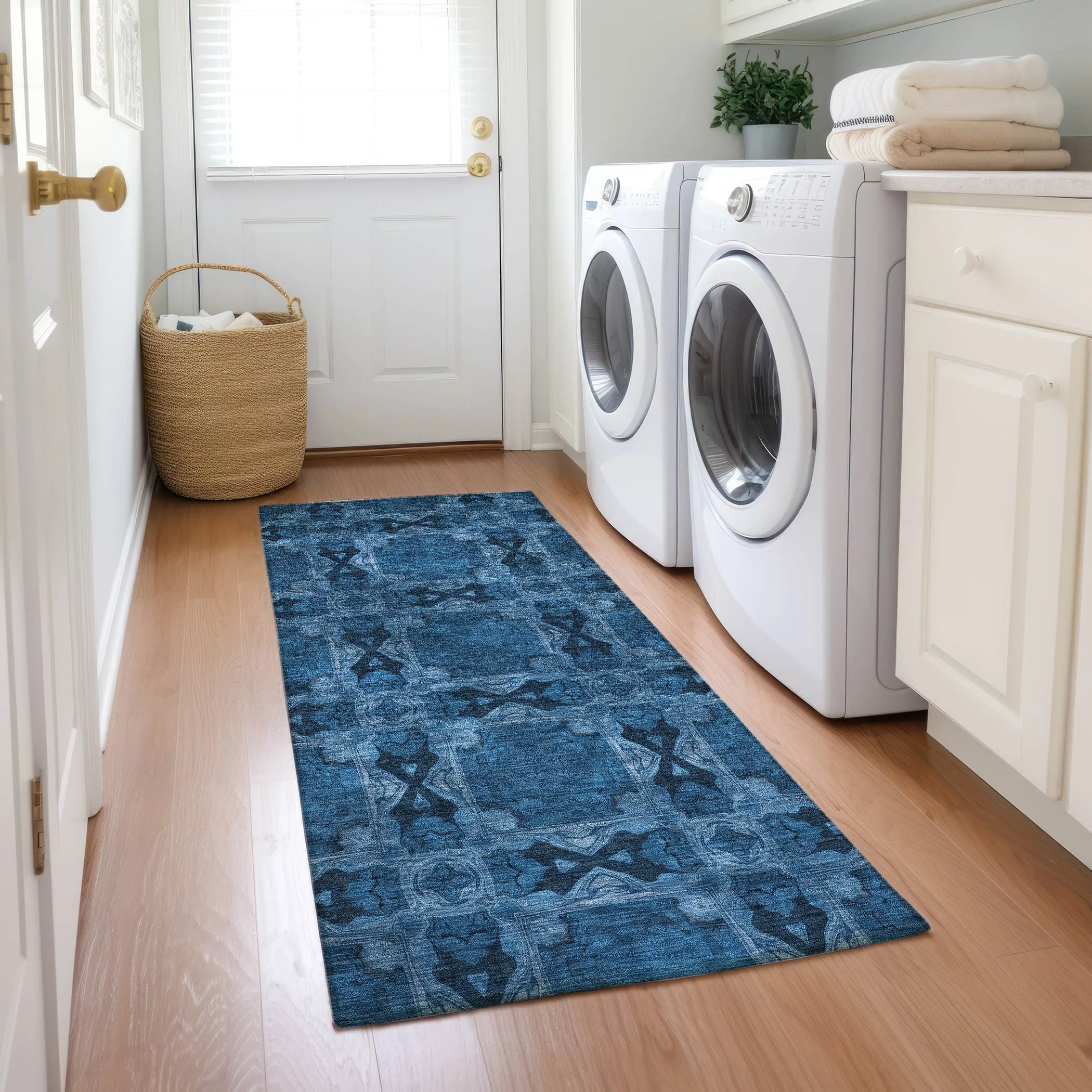 Machine Washable Indoor/ Outdoor Boho Medallions Chantille Rug