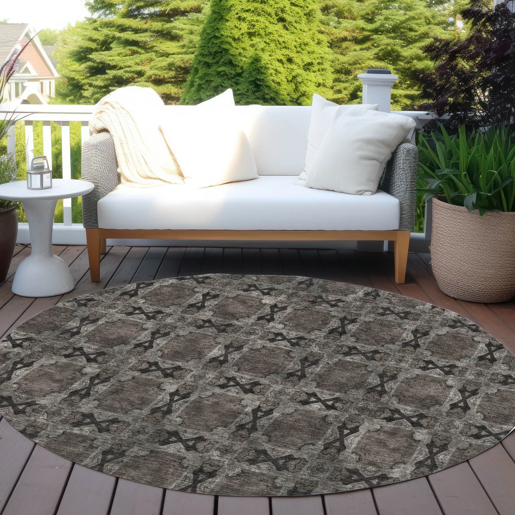Machine Washable Indoor/ Outdoor Boho Medallions Chantille Rug