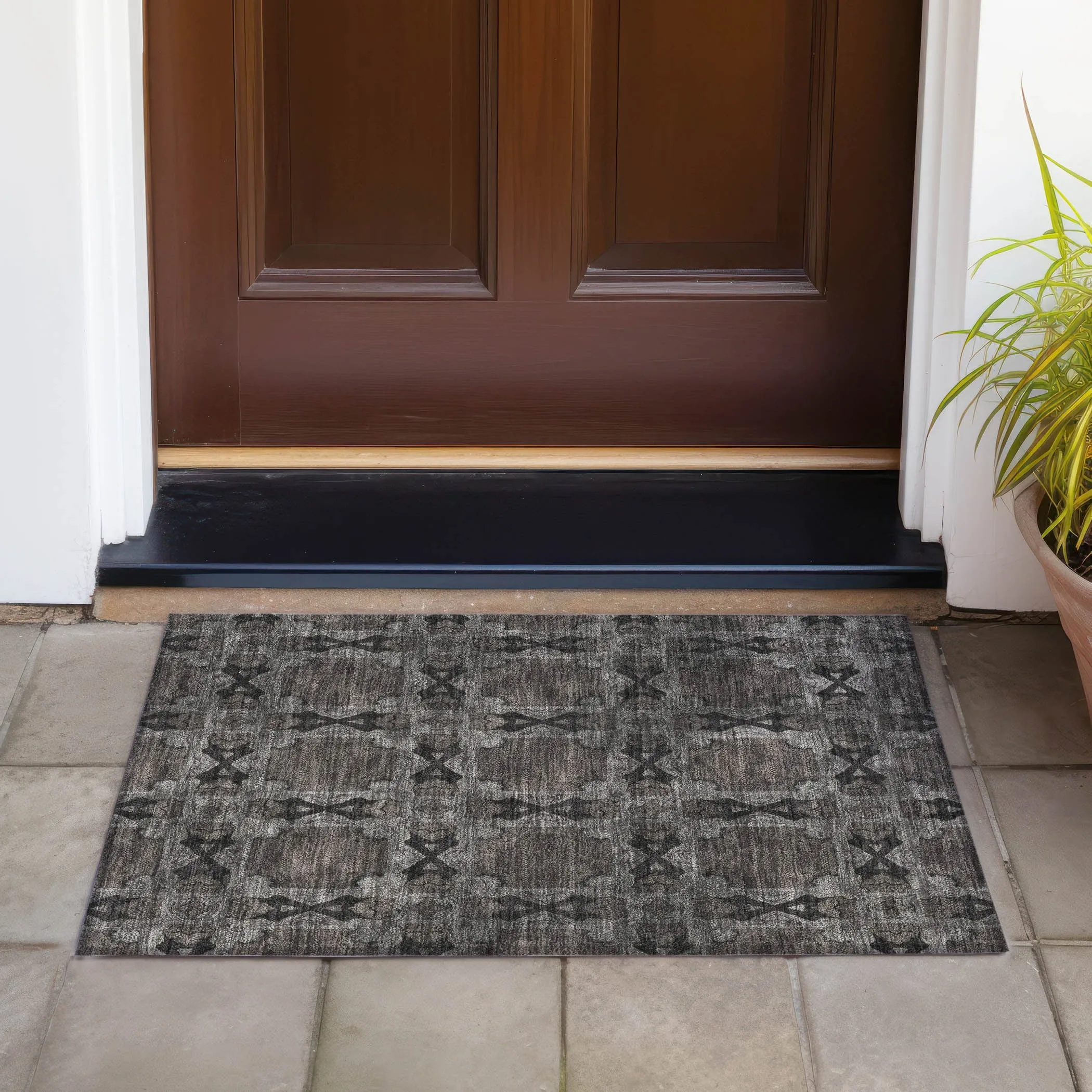 Machine Washable Indoor/ Outdoor Boho Medallions Chantille Rug