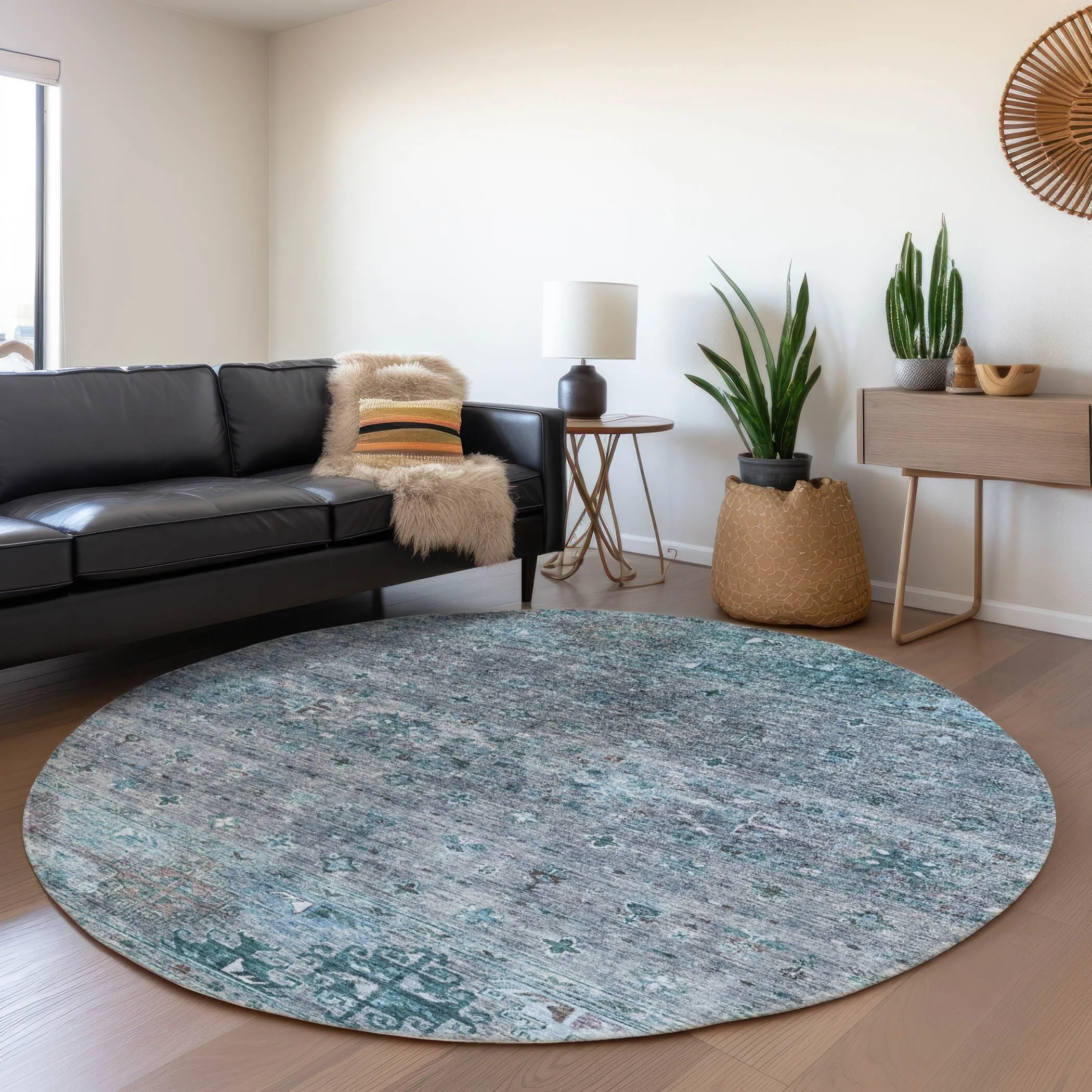 Machine Washable Indoor/ Outdoor Boho Moroccan Chantille Rug