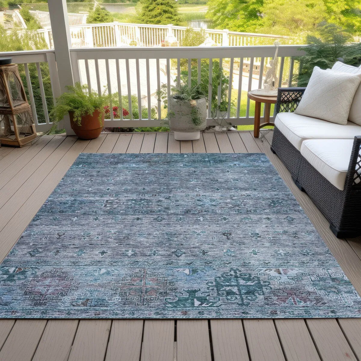 Machine Washable Indoor/ Outdoor Boho Moroccan Chantille Rug