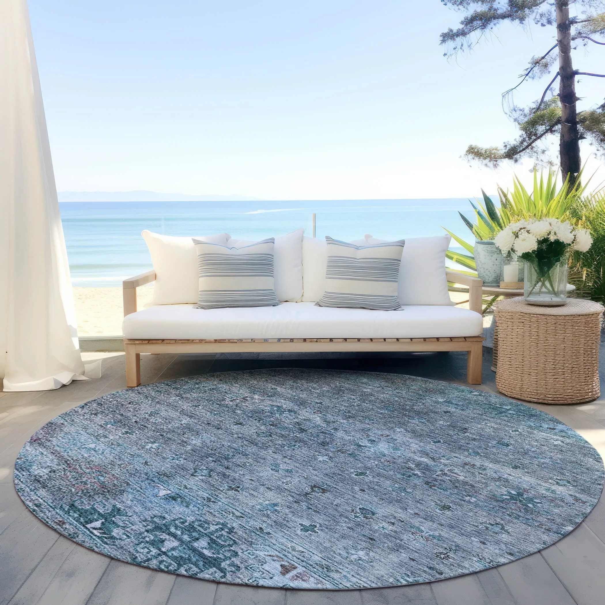 Machine Washable Indoor/ Outdoor Boho Moroccan Chantille Rug