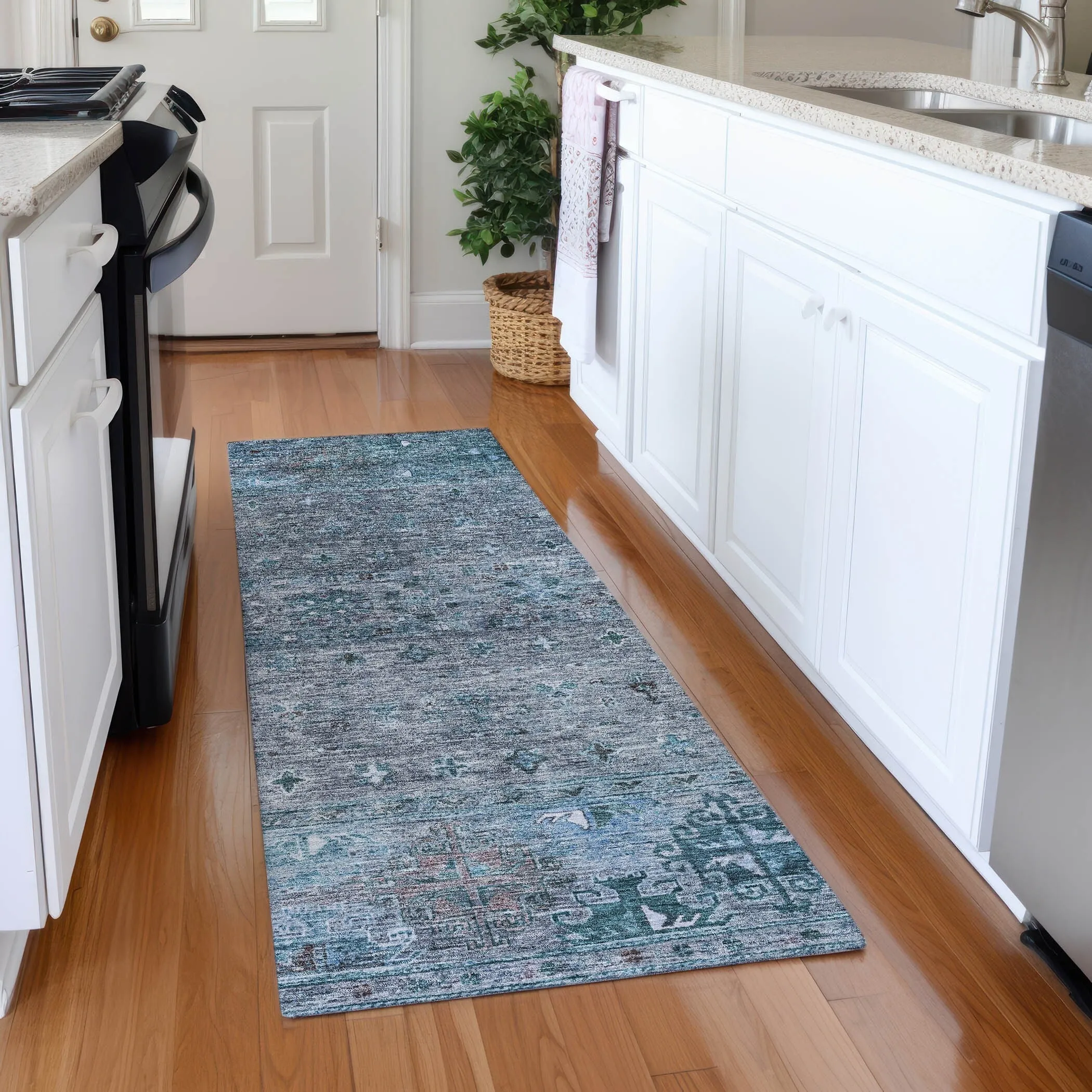 Machine Washable Indoor/ Outdoor Boho Moroccan Chantille Rug