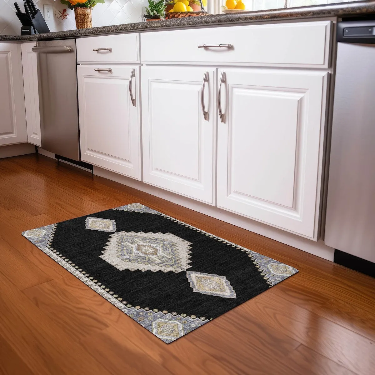 Machine Washable Indoor/ Outdoor Boho Traditional Chantille Rug