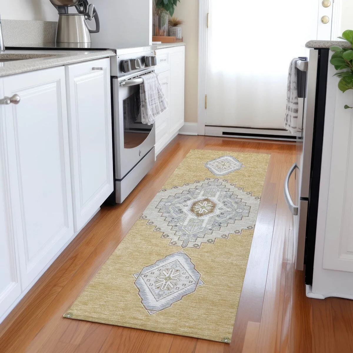 Machine Washable Indoor/ Outdoor Boho Traditional Chantille Rug