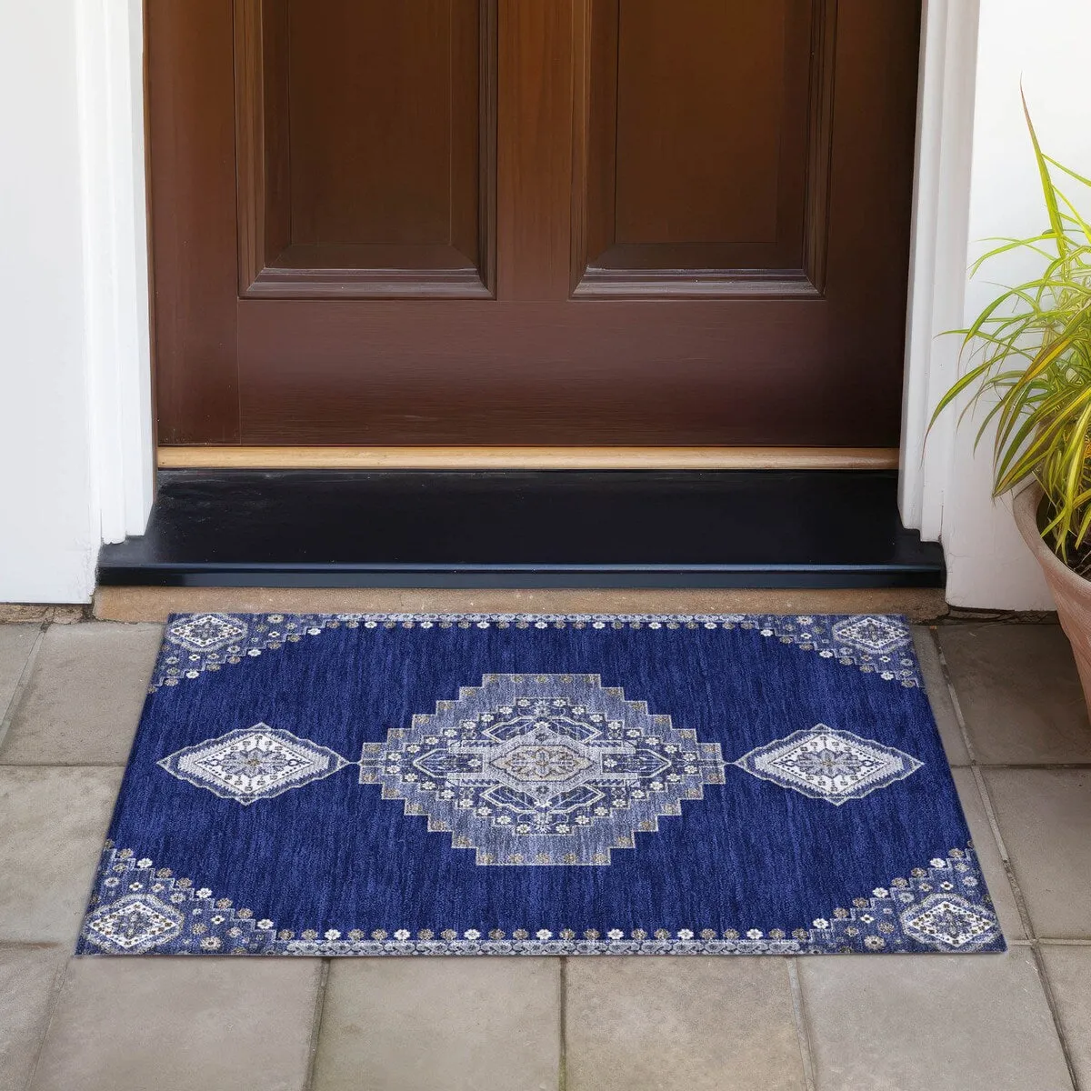 Machine Washable Indoor/ Outdoor Boho Traditional Chantille Rug