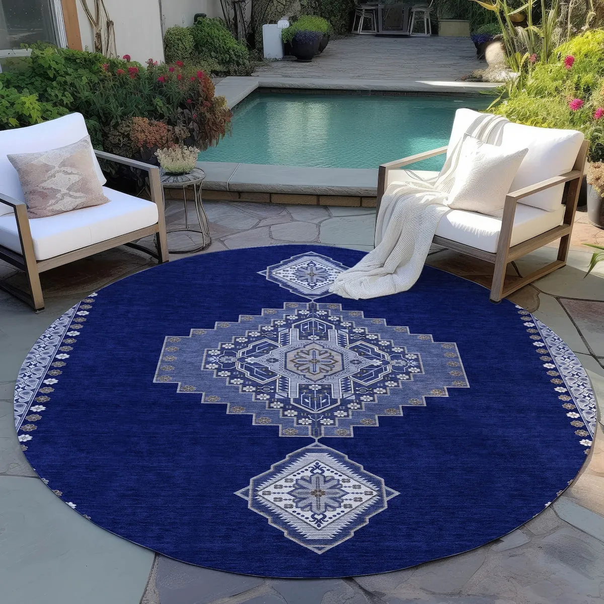 Machine Washable Indoor/ Outdoor Boho Traditional Chantille Rug