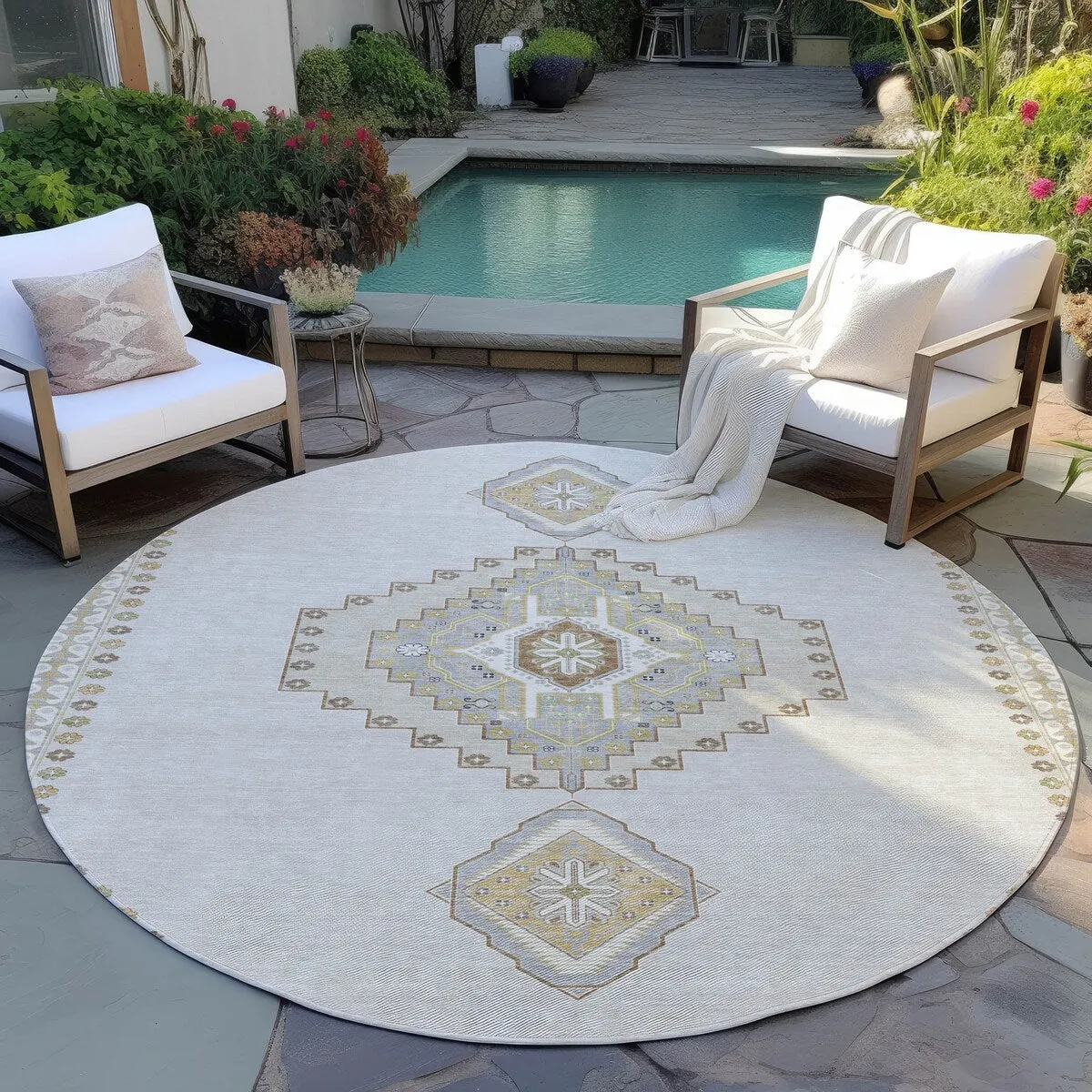 Machine Washable Indoor/ Outdoor Boho Traditional Chantille Rug