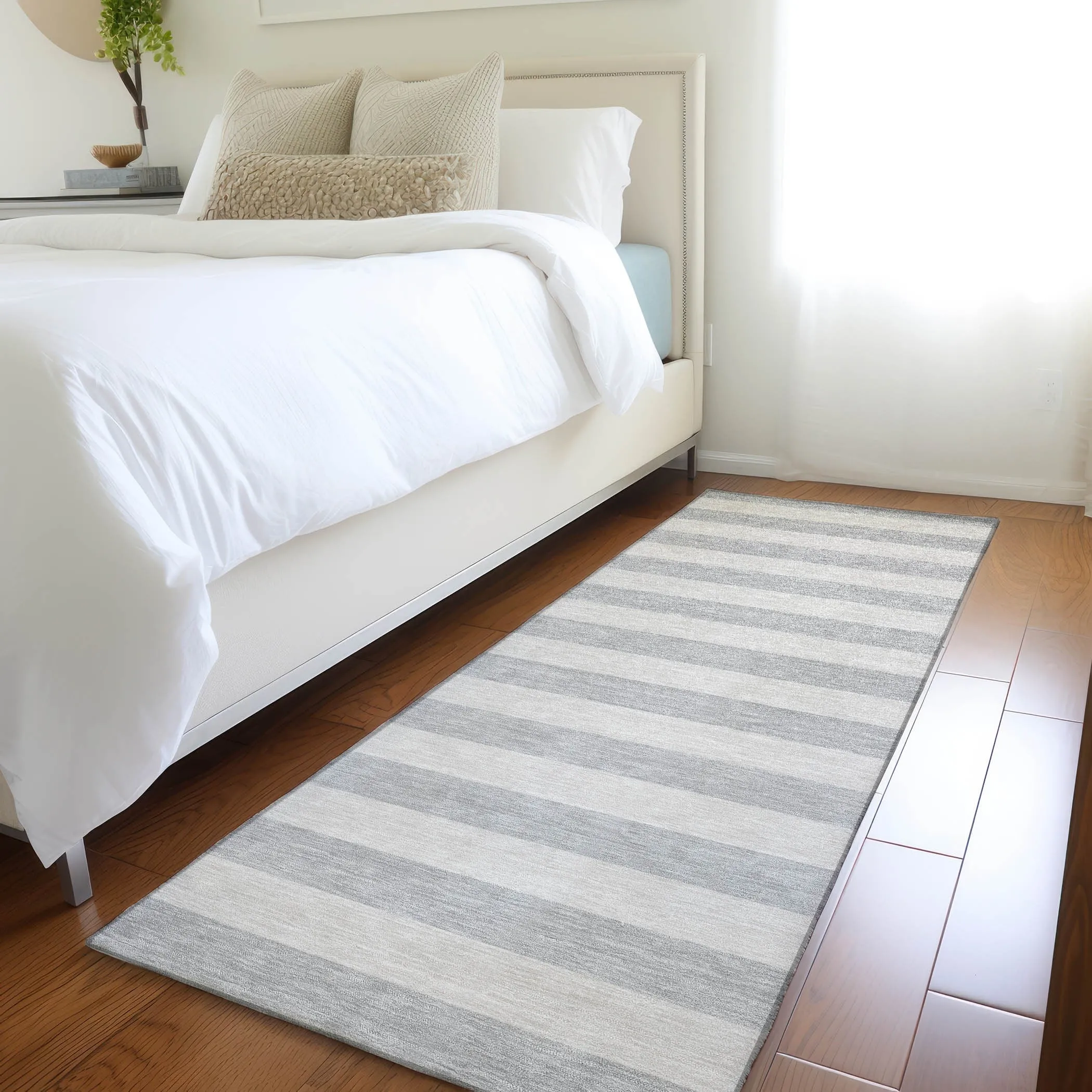 Machine Washable Indoor/ Outdoor Cabana Stripe Chantille Rug