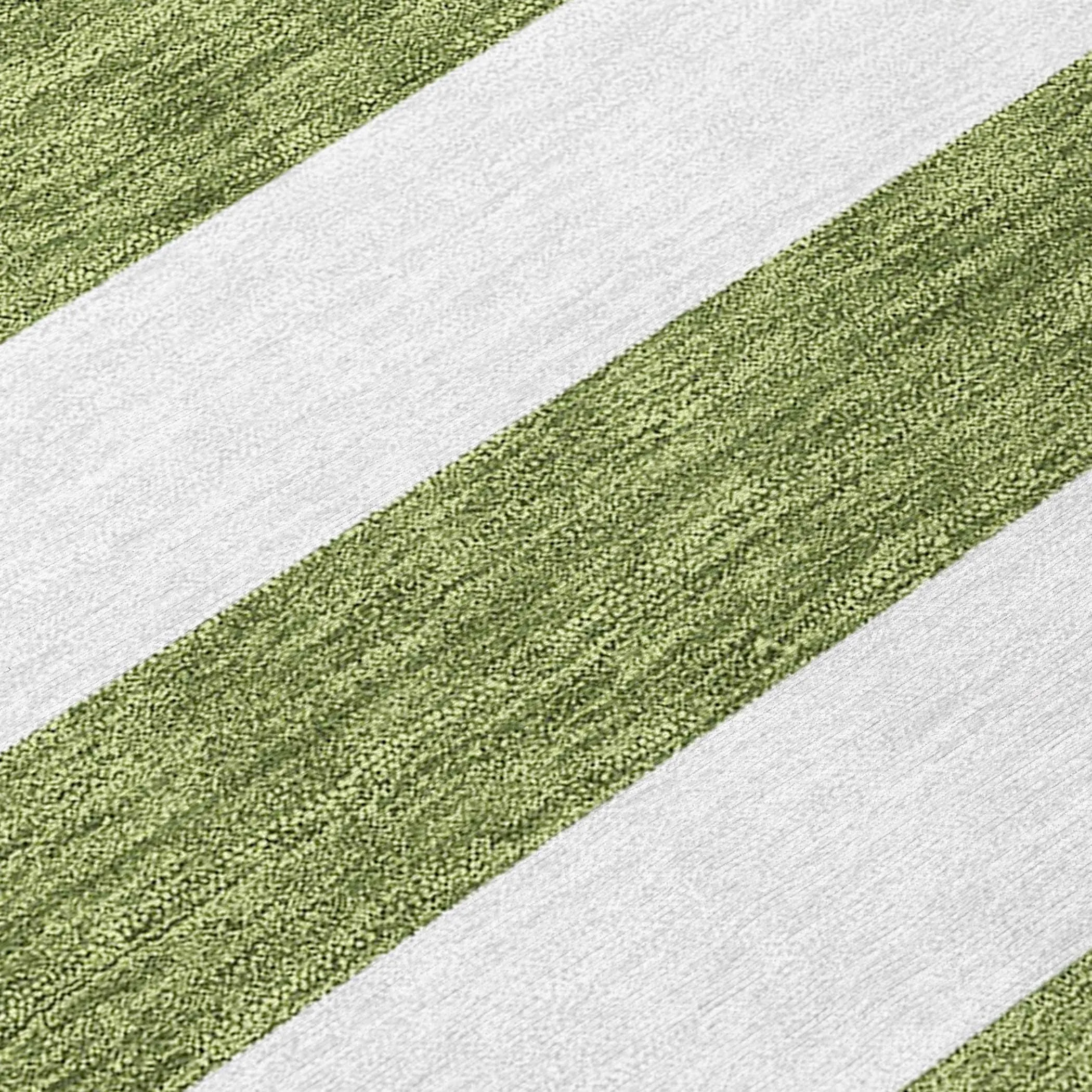 Machine Washable Indoor/ Outdoor Cabana Stripe Chantille Rug