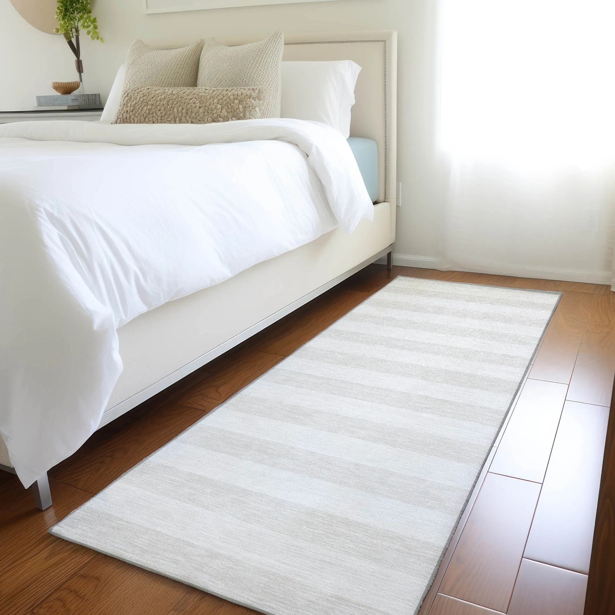 Machine Washable Indoor/ Outdoor Cabana Stripe Chantille Rug