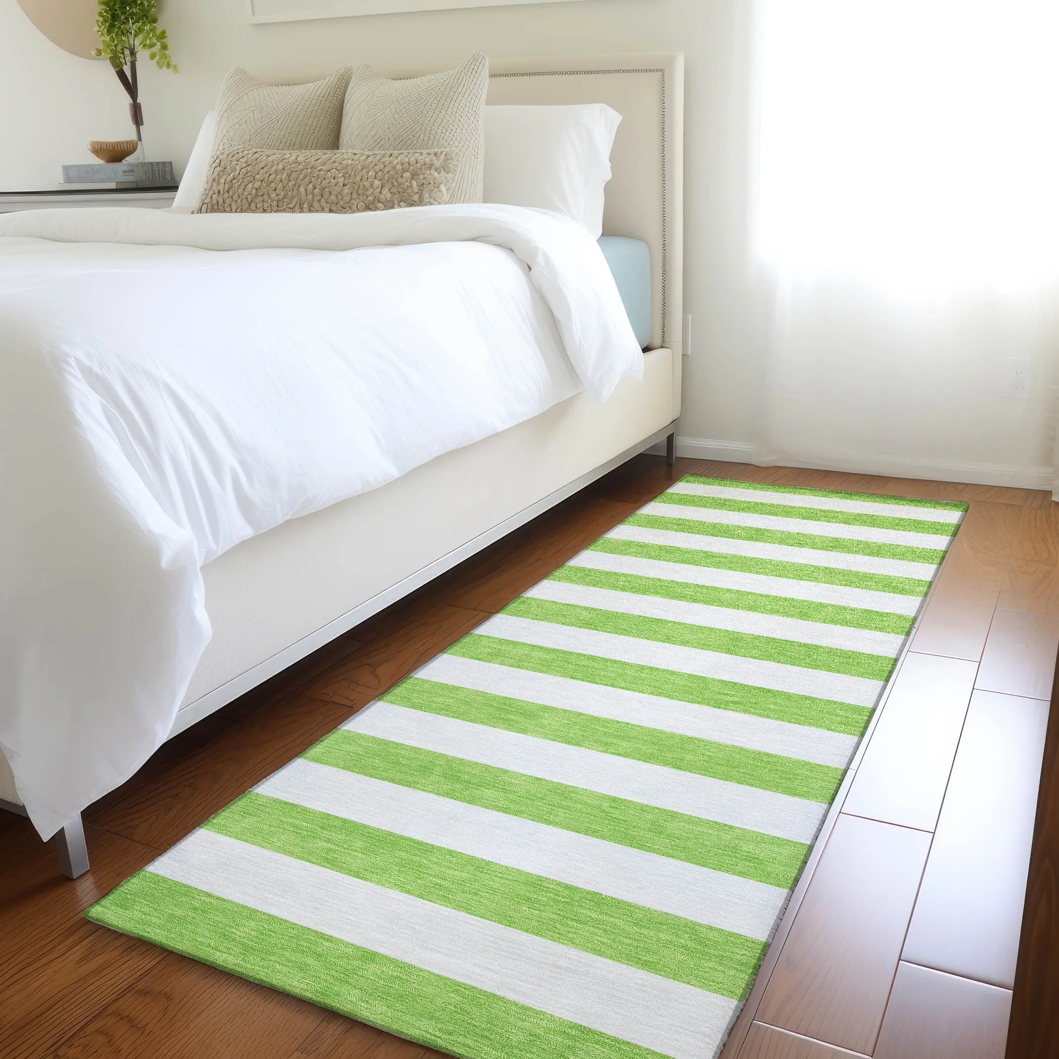 Machine Washable Indoor/ Outdoor Cabana Stripe Chantille Rug