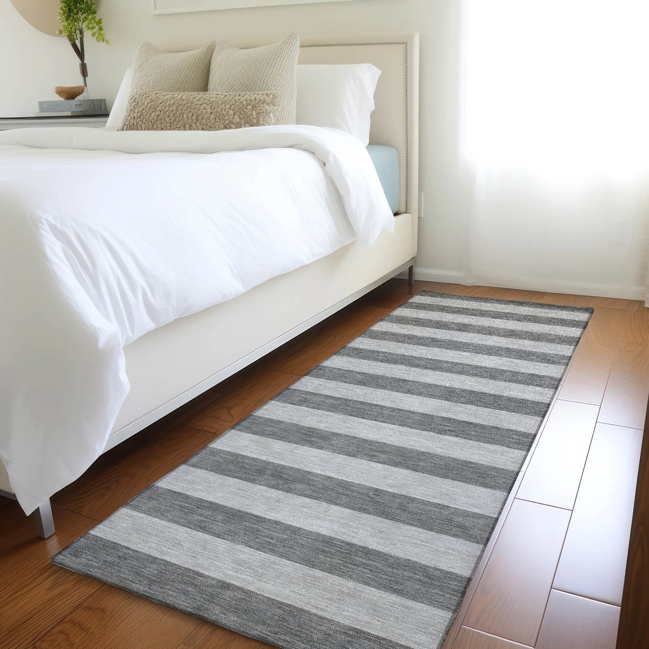 Machine Washable Indoor/ Outdoor Cabana Stripe Chantille Rug