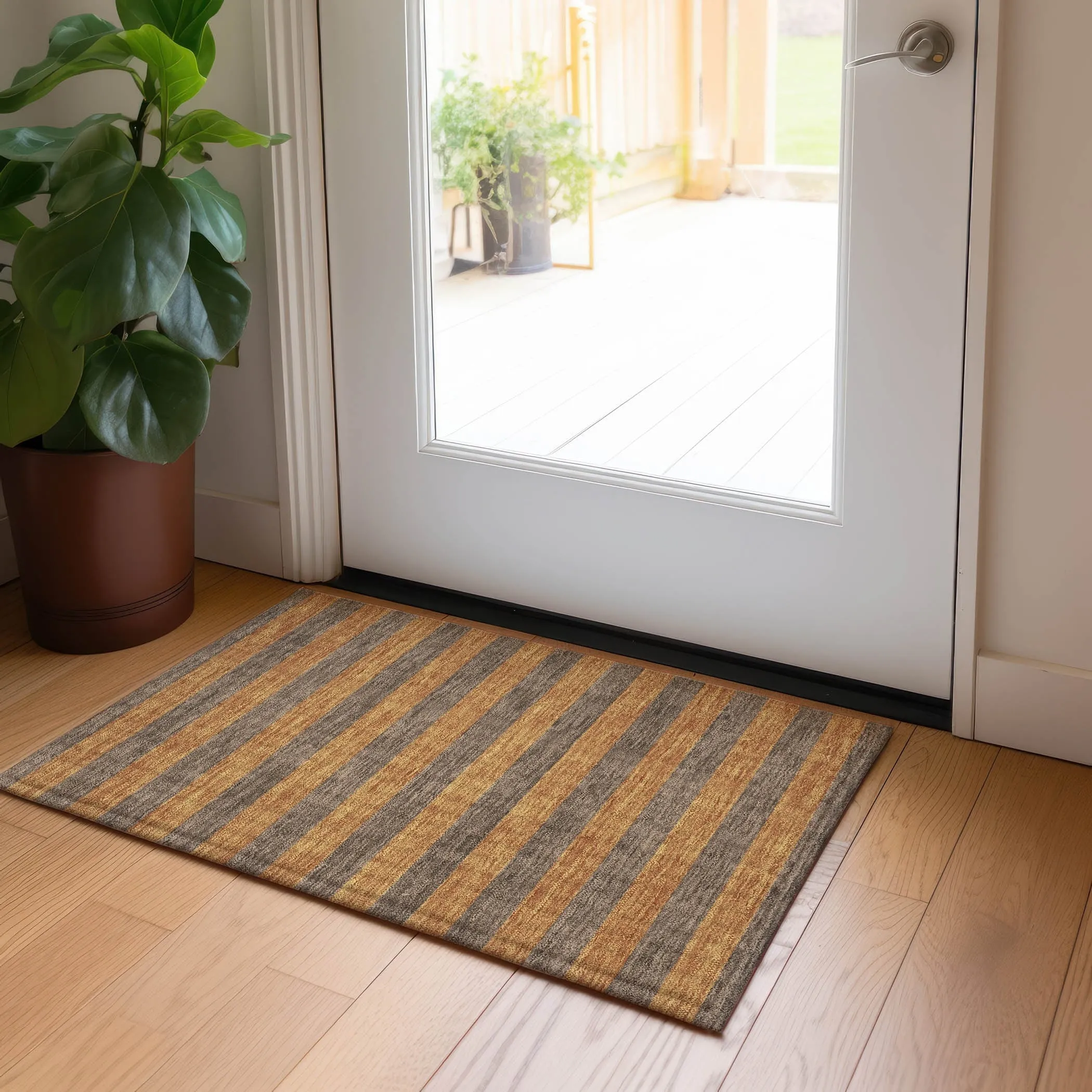 Machine Washable Indoor/ Outdoor Cabana Stripe Chantille Rug