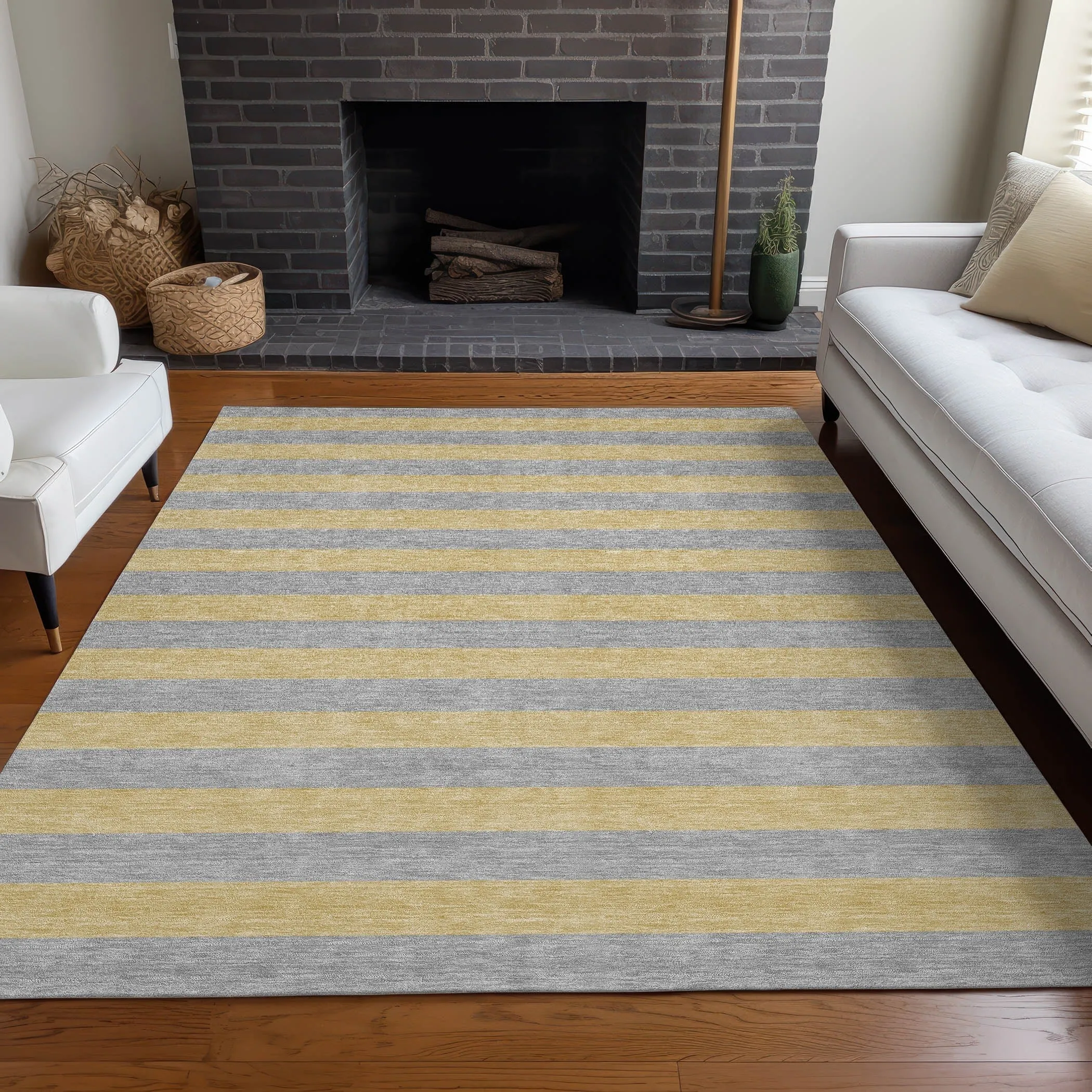Machine Washable Indoor/ Outdoor Cabana Stripe Chantille Rug