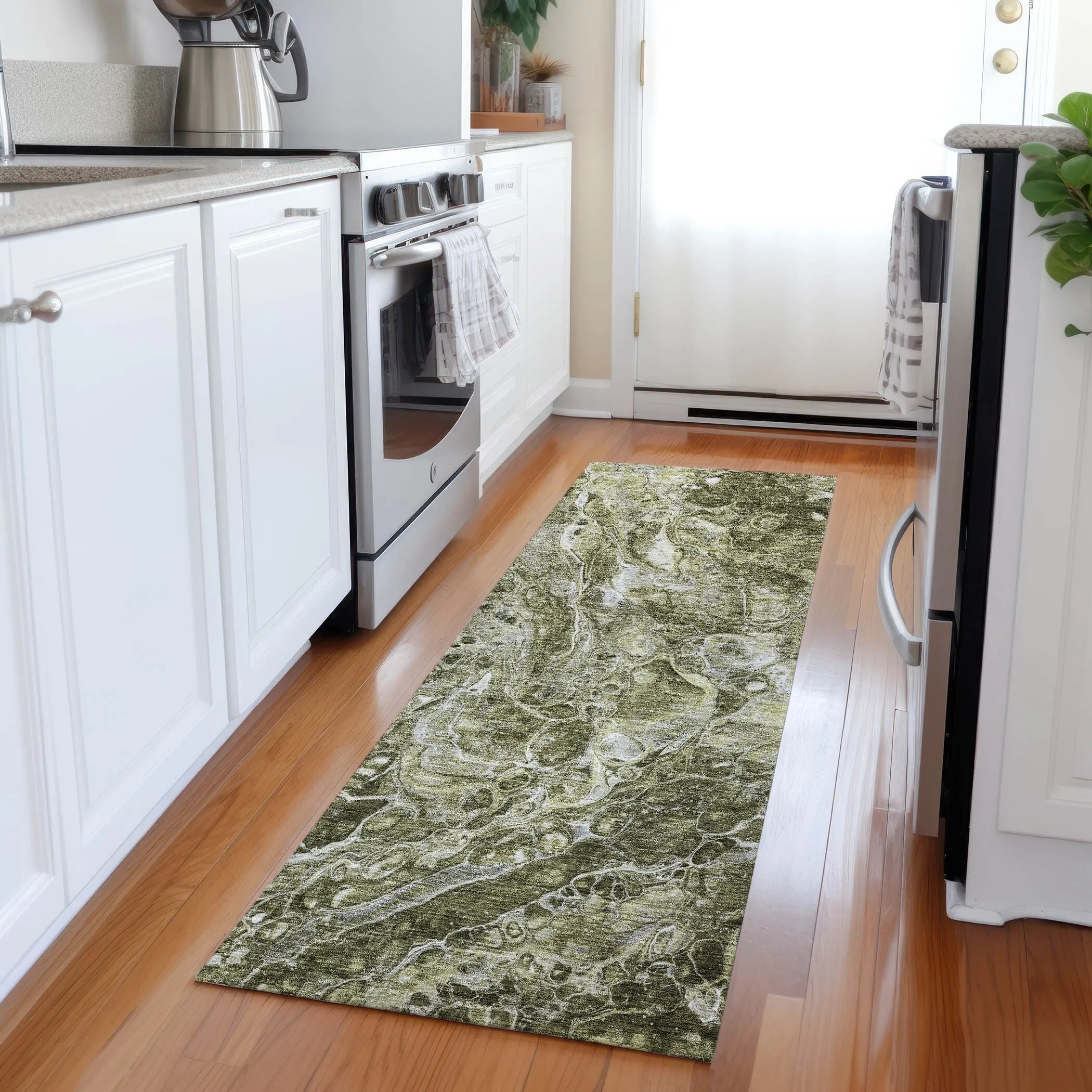 Machine Washable Indoor/ Outdoor Chantille Abstract Watercolor Rug