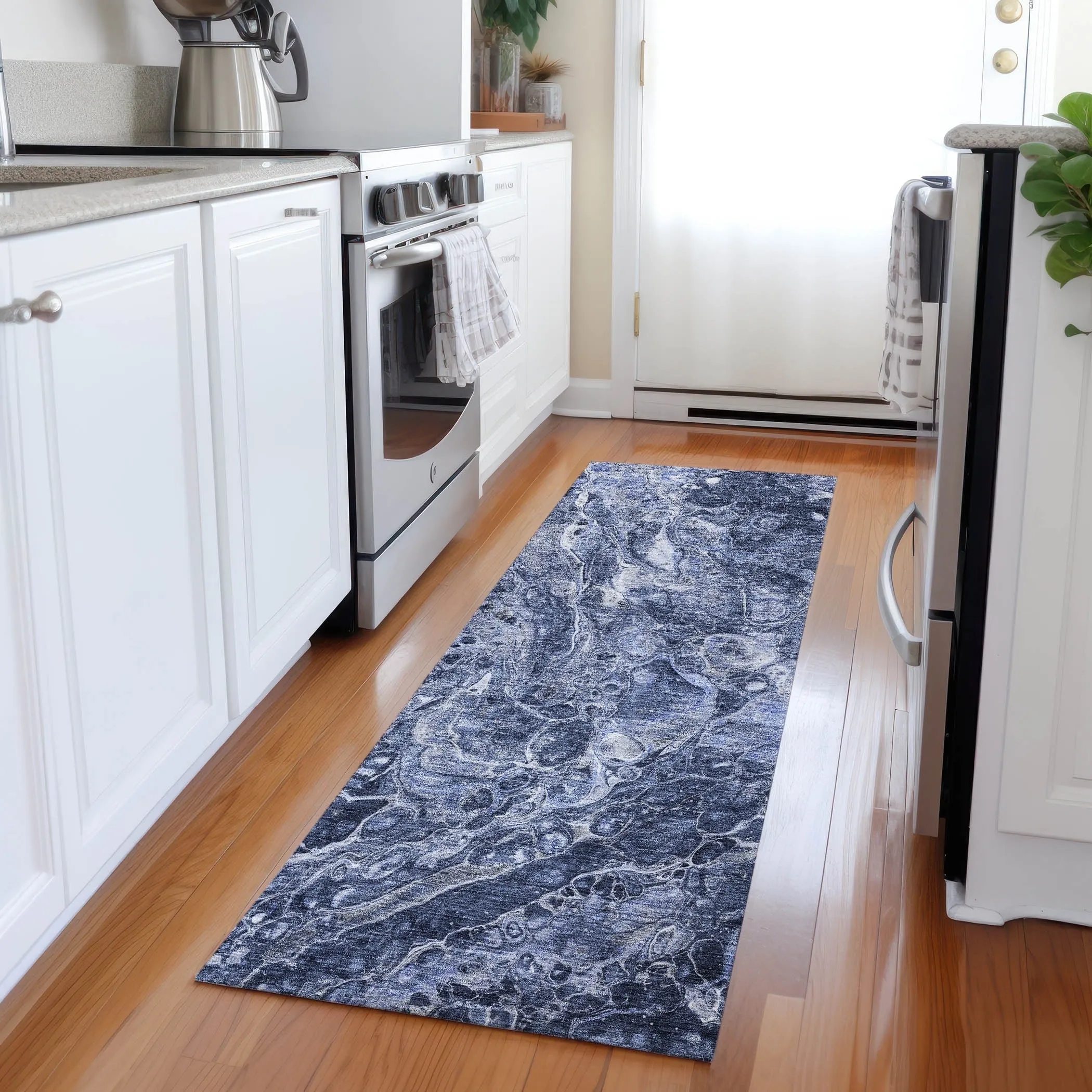 Machine Washable Indoor/ Outdoor Chantille Abstract Watercolor Rug