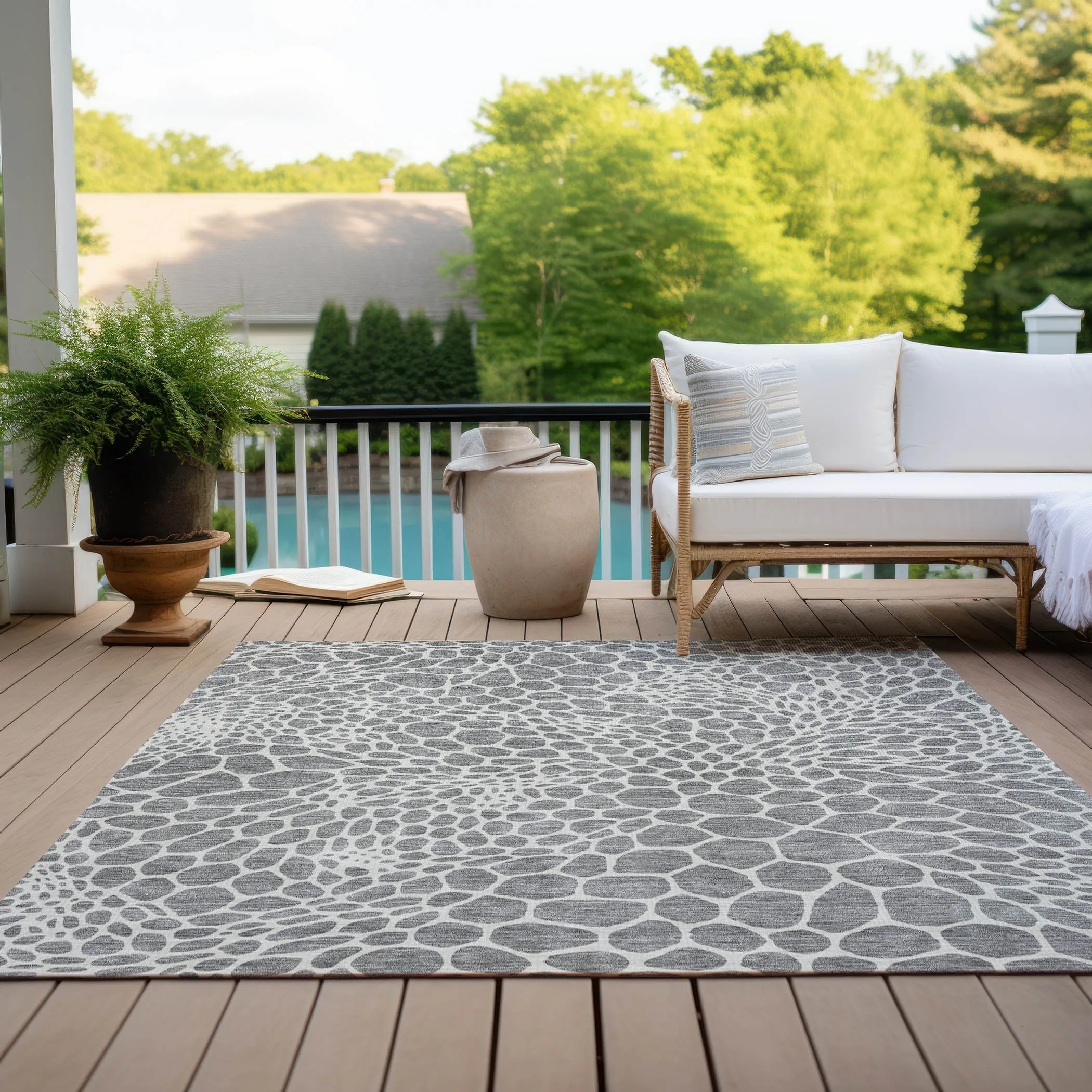 Machine Washable Indoor/ Outdoor Chantille Animal Print Rug