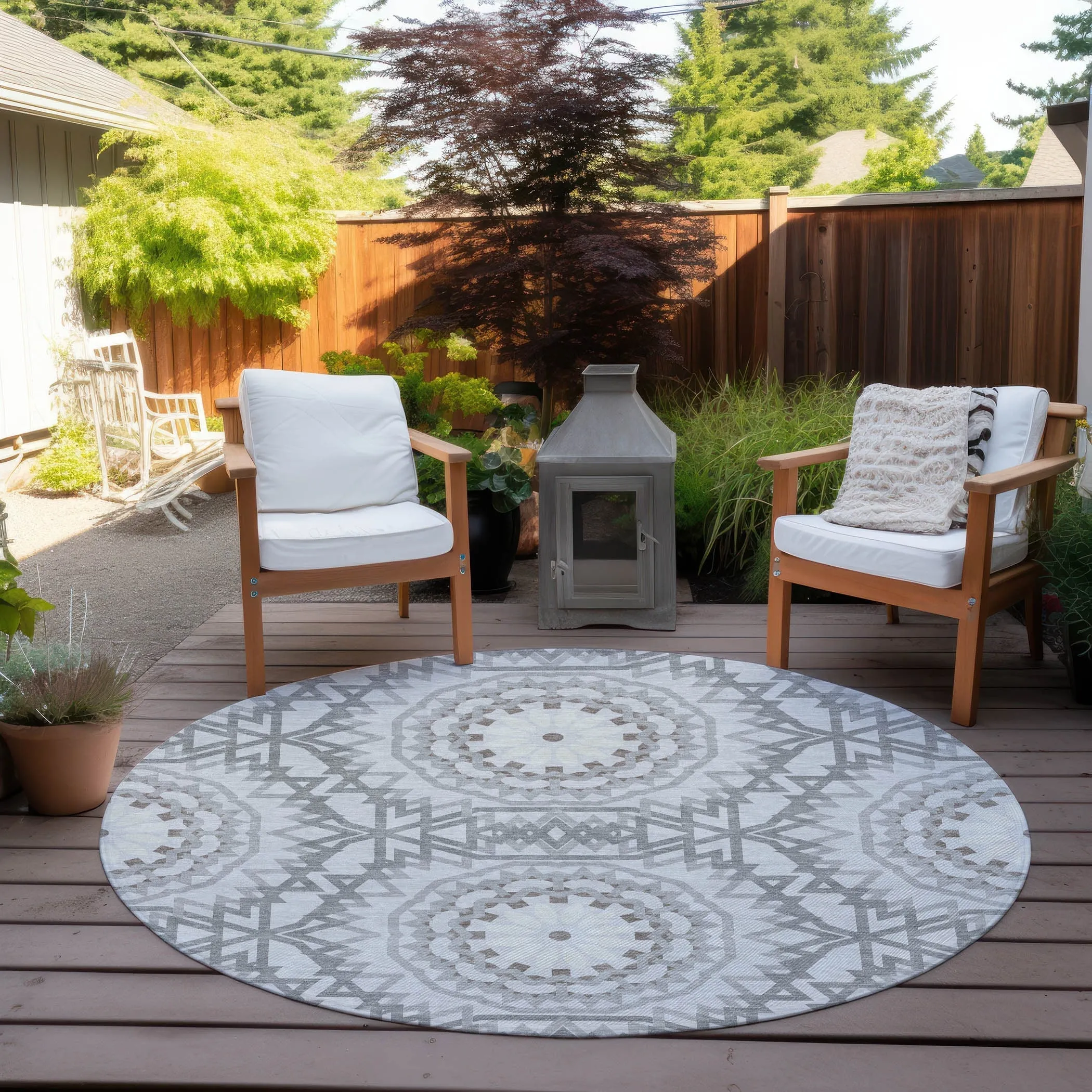 Machine Washable Indoor/ Outdoor Chantille Boho Global Rug