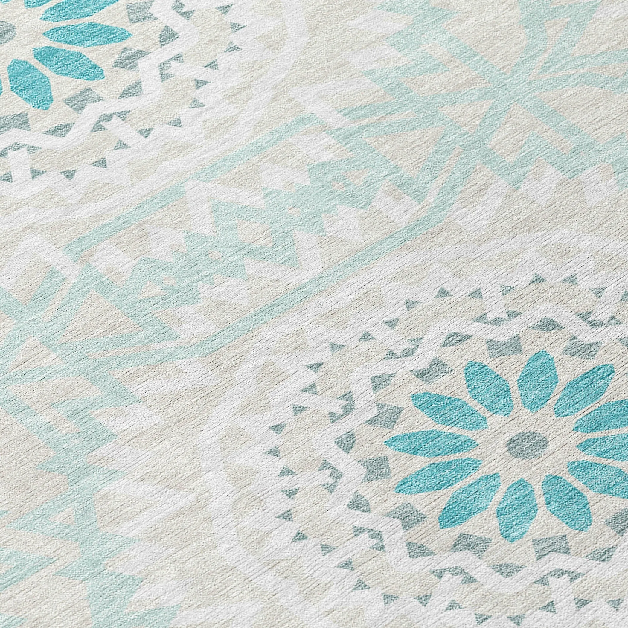 Machine Washable Indoor/ Outdoor Chantille Boho Global Rug