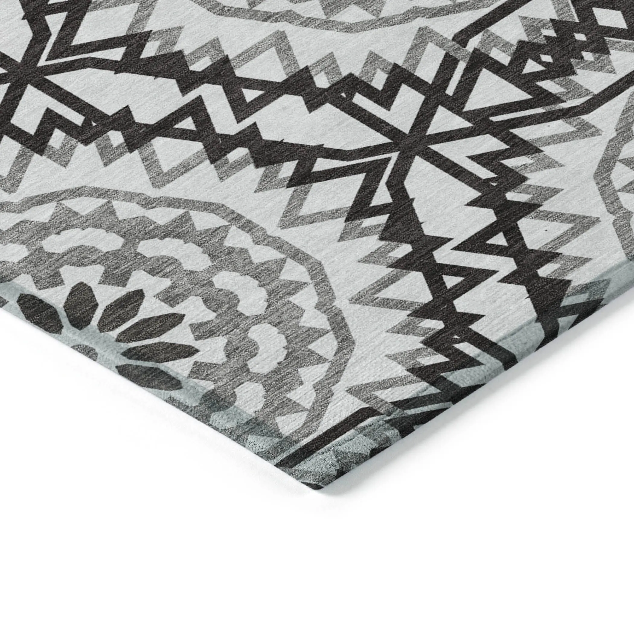 Machine Washable Indoor/ Outdoor Chantille Boho Global Rug