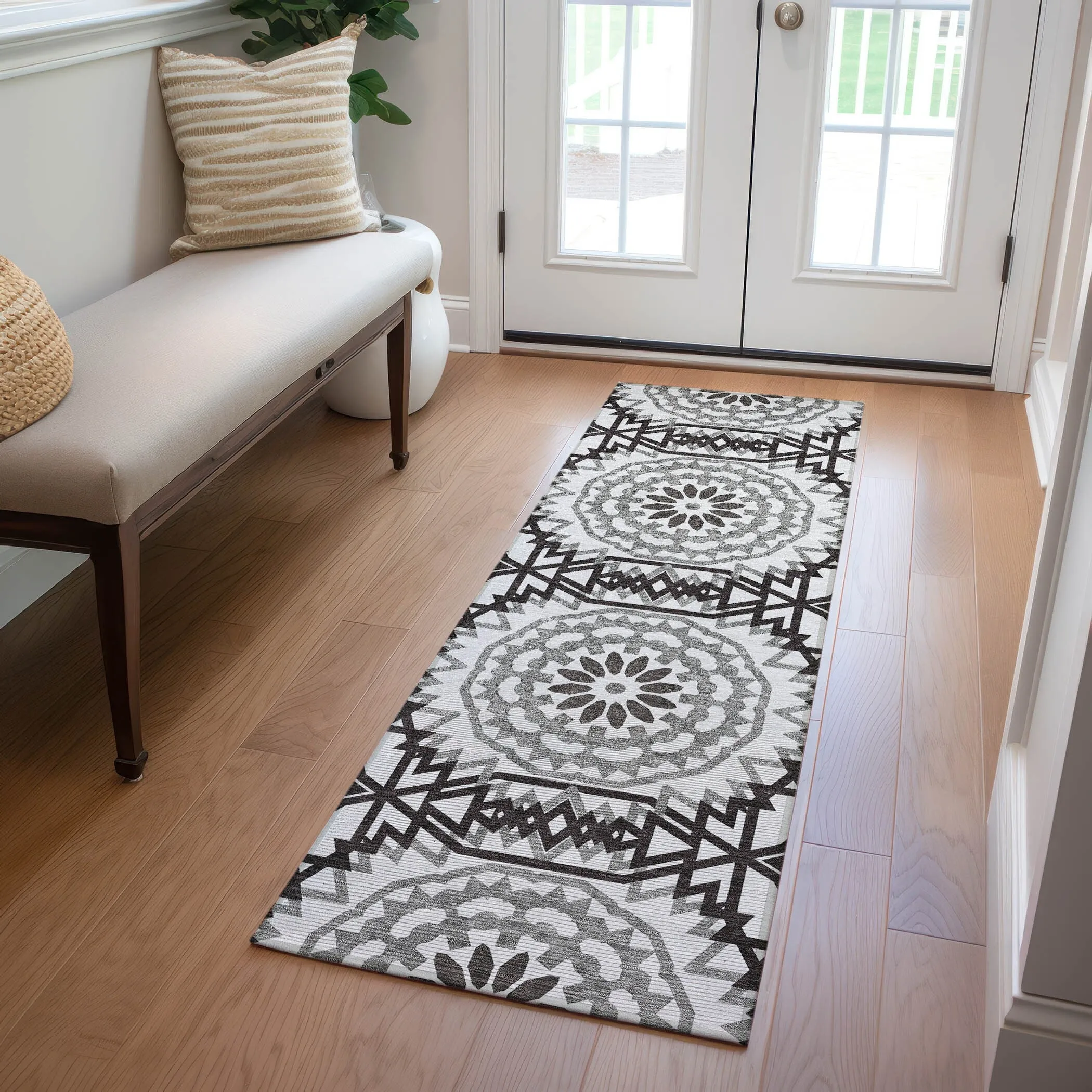 Machine Washable Indoor/ Outdoor Chantille Boho Global Rug