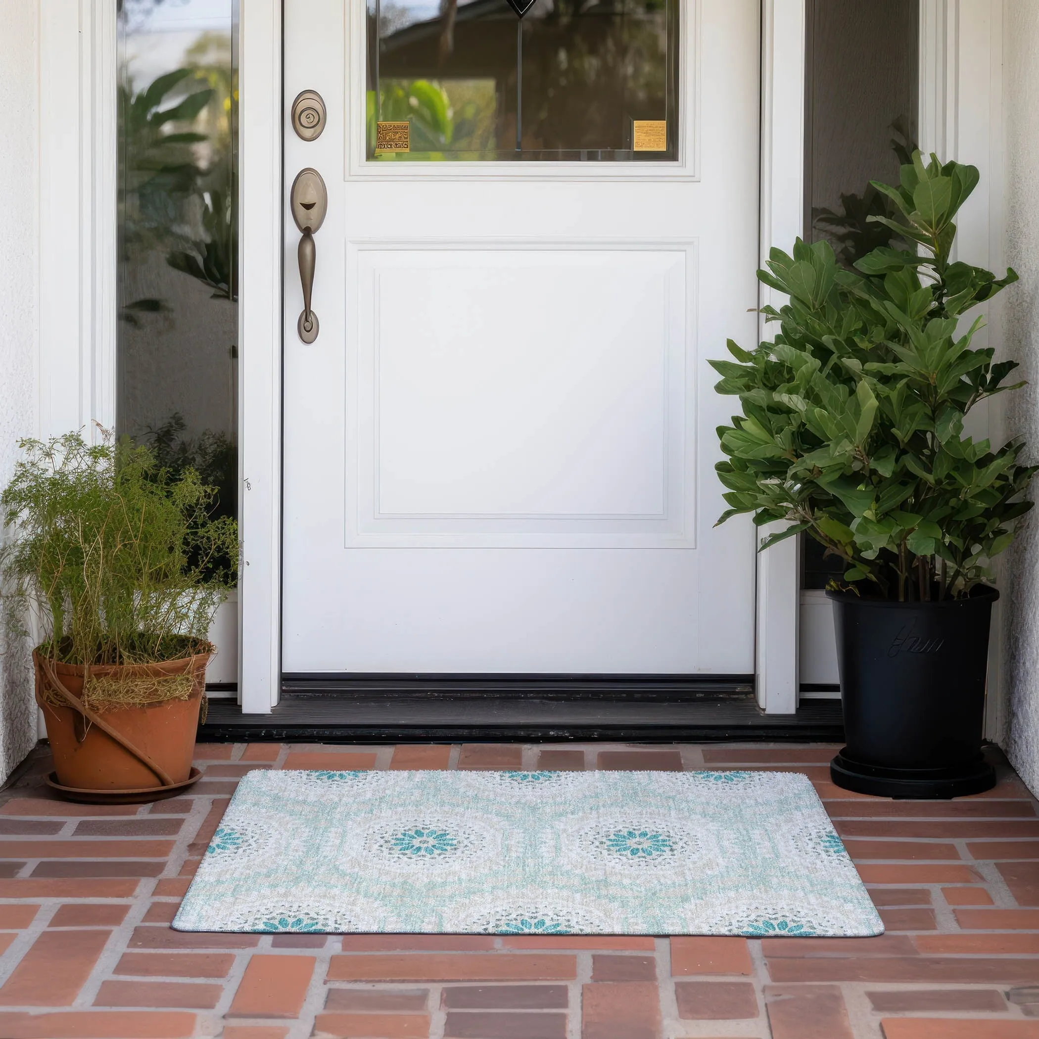 Machine Washable Indoor/ Outdoor Chantille Boho Global Rug