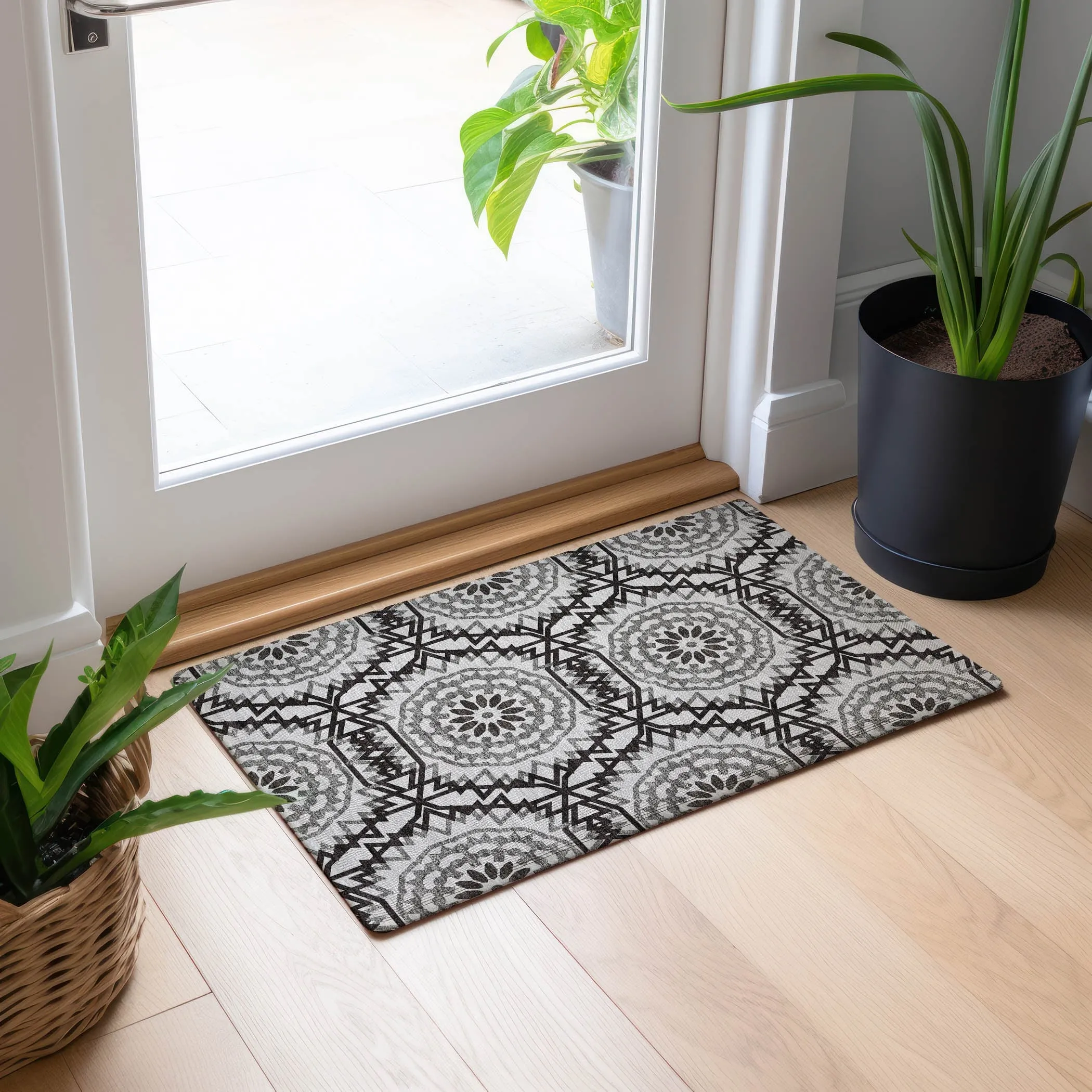 Machine Washable Indoor/ Outdoor Chantille Boho Global Rug