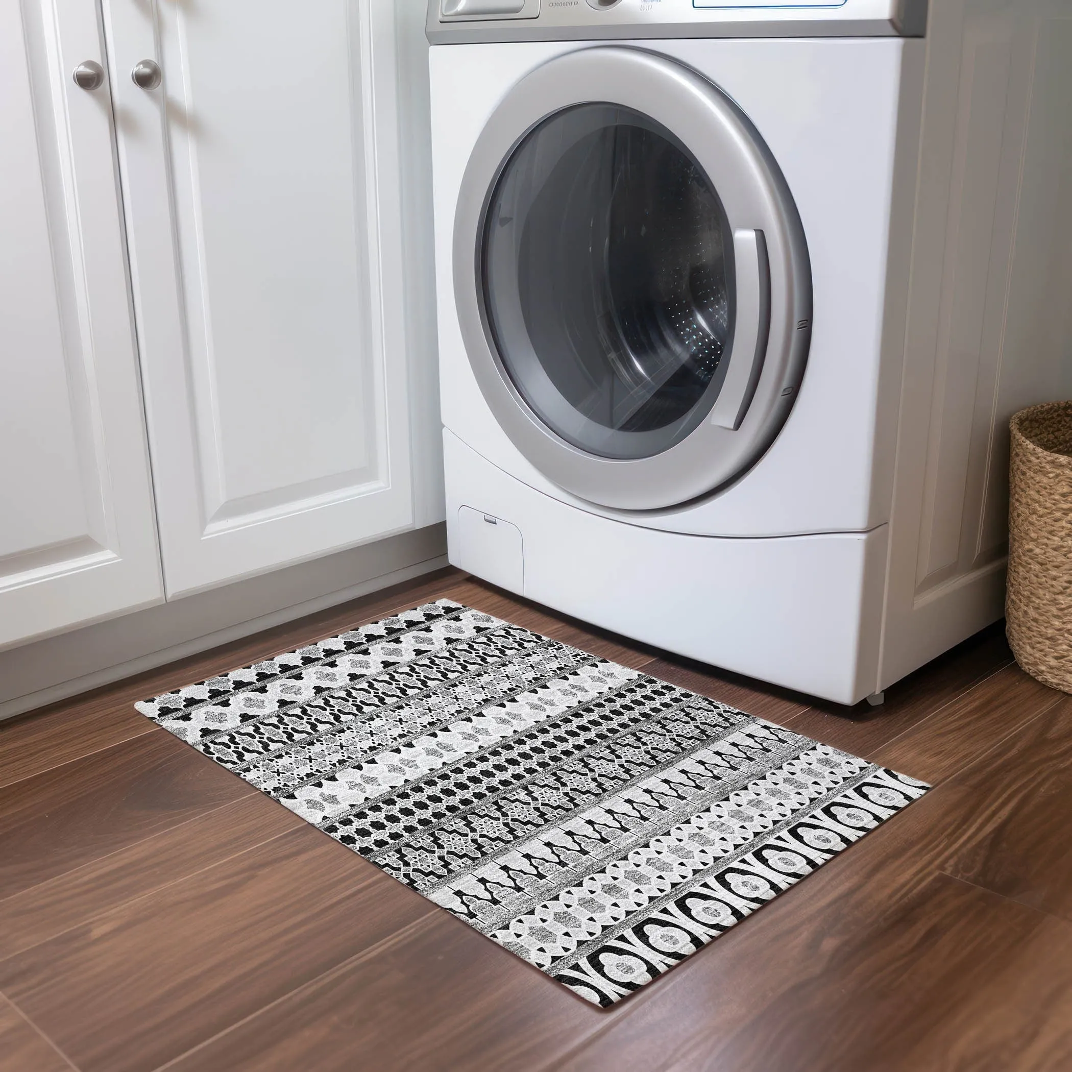 Machine Washable Indoor/ Outdoor Chantille Boho Stripe Rug