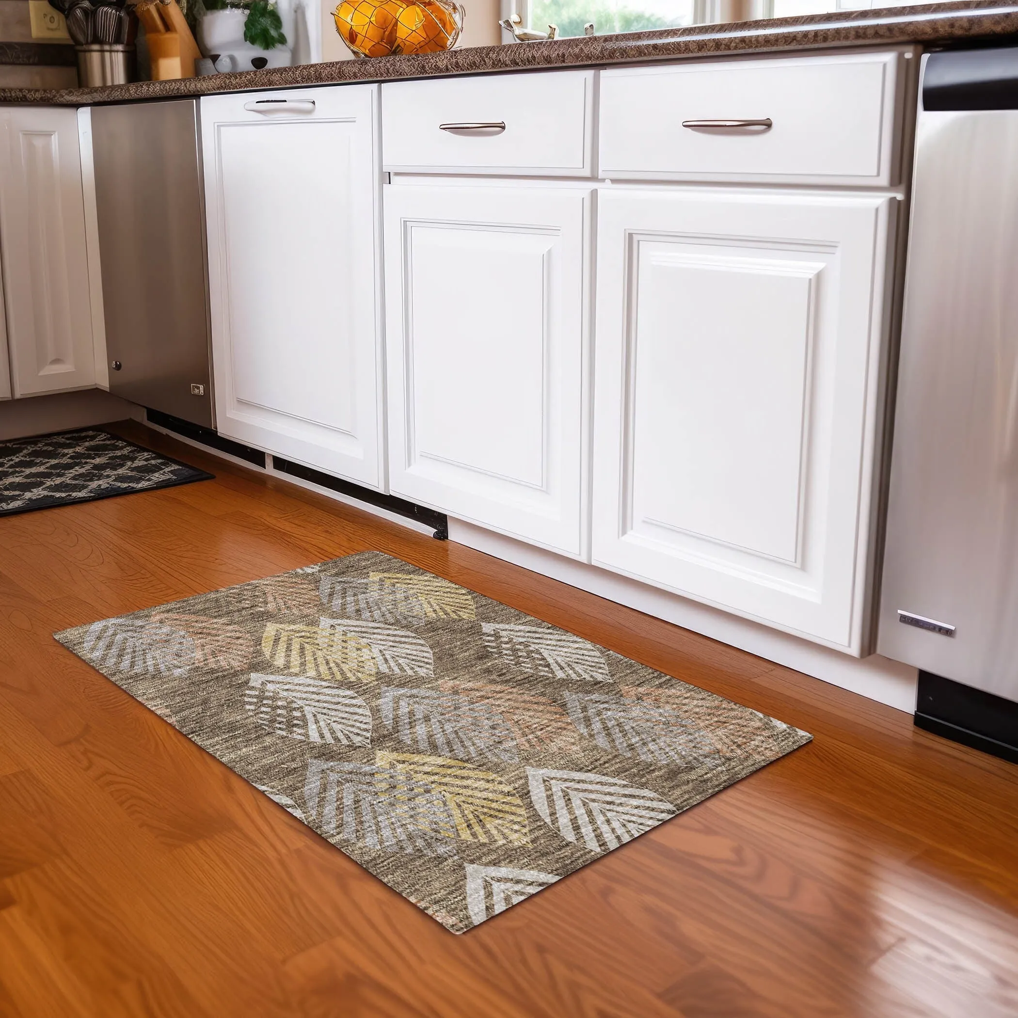 Machine Washable Indoor/ Outdoor Chantille Casual Palm Rug