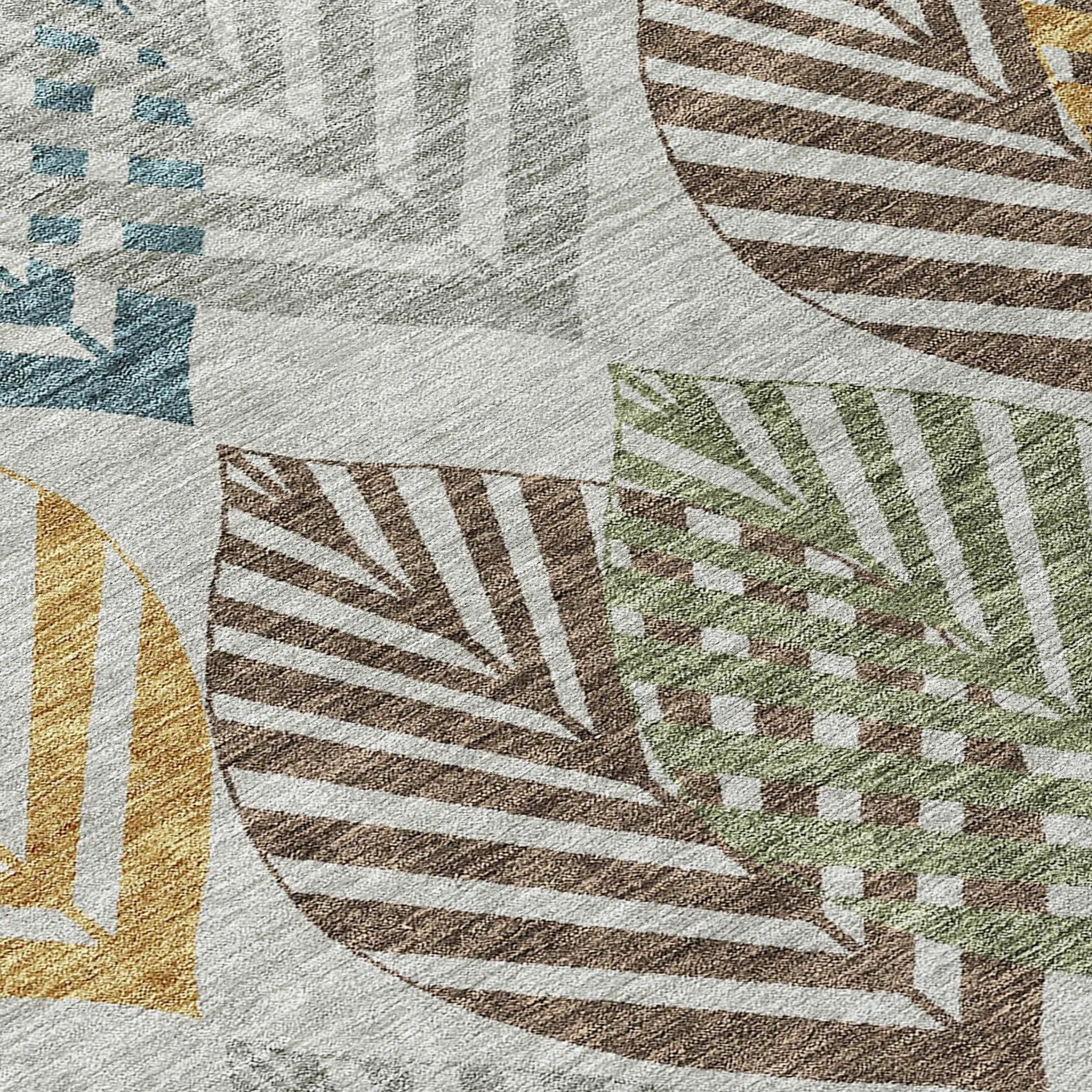 Machine Washable Indoor/ Outdoor Chantille Casual Palm Rug