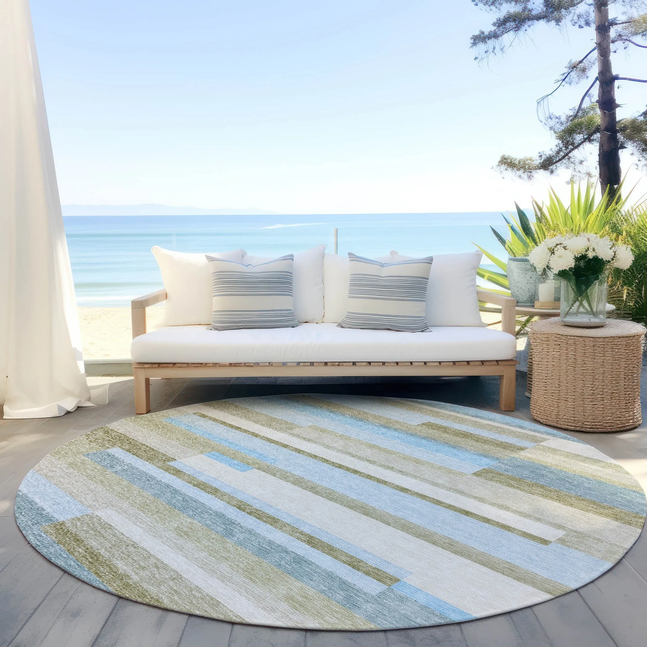 Machine Washable Indoor/ Outdoor Chantille Contempory Stripes Rug