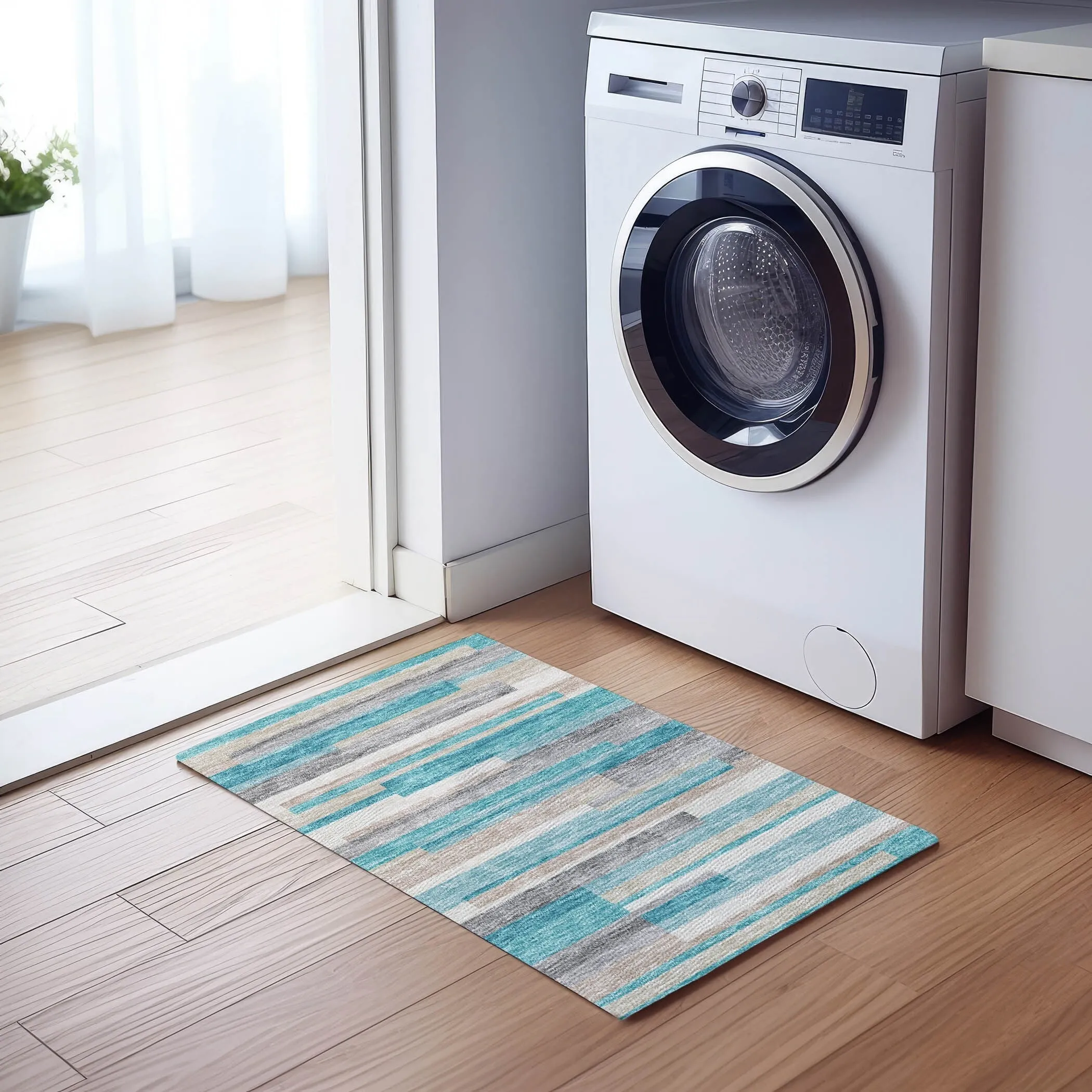 Machine Washable Indoor/ Outdoor Chantille Contempory Stripes Rug