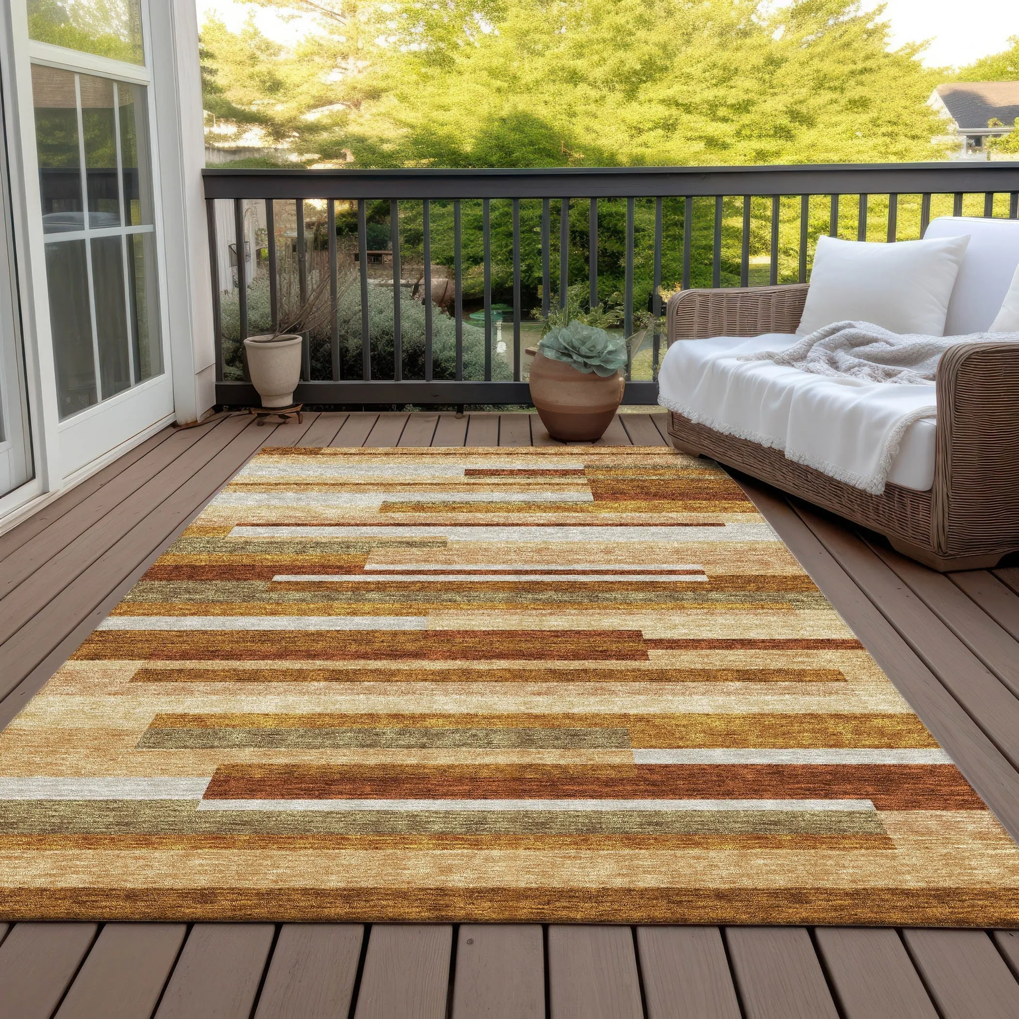 Machine Washable Indoor/ Outdoor Chantille Contempory Stripes Rug