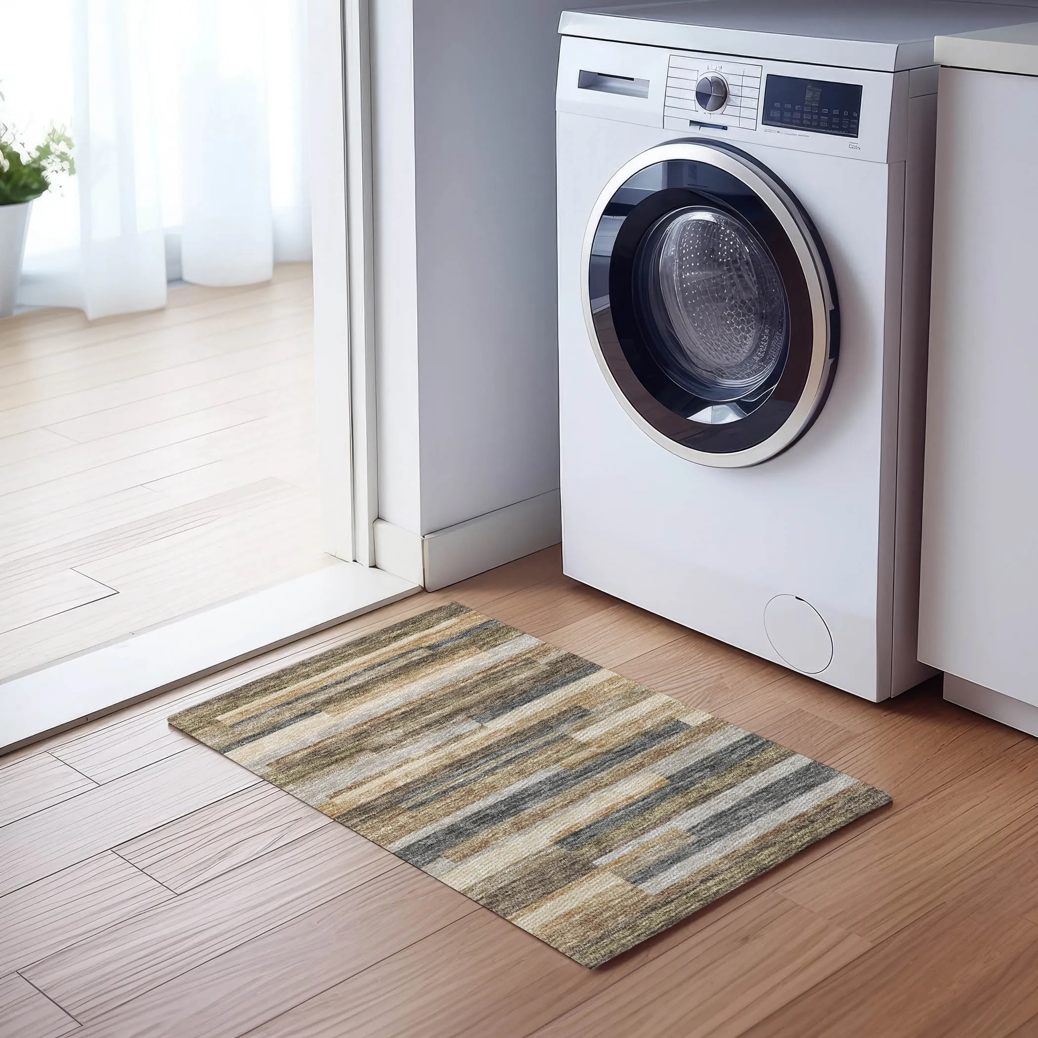 Machine Washable Indoor/ Outdoor Chantille Contempory Stripes Rug