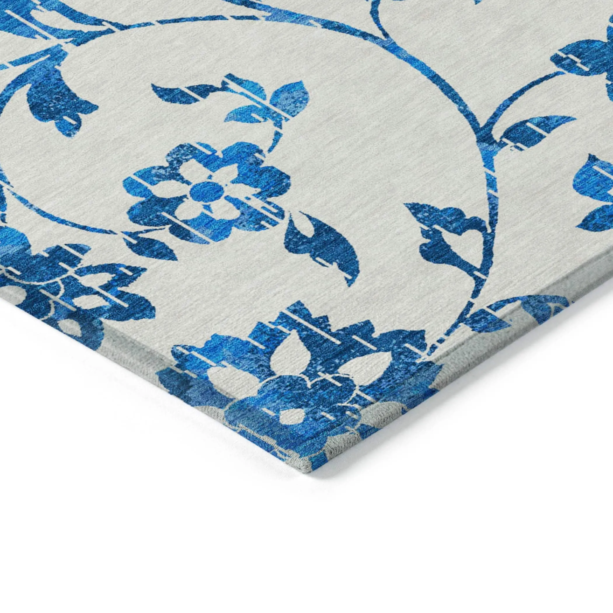 Machine Washable Indoor/ Outdoor Chantille Farmhouse Floral Rug
