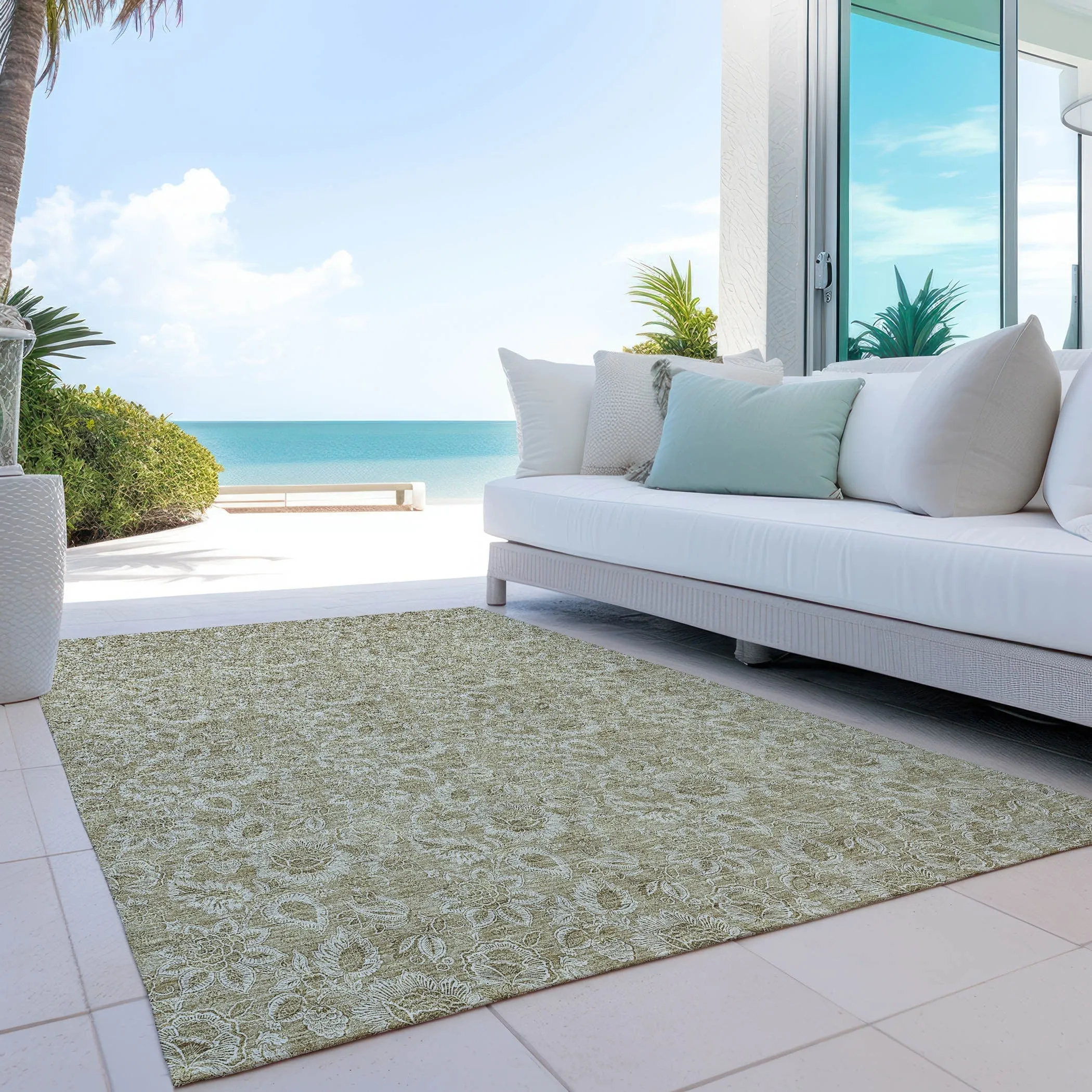 Machine Washable Indoor/ Outdoor Chantille Floral Farmhouse Rug