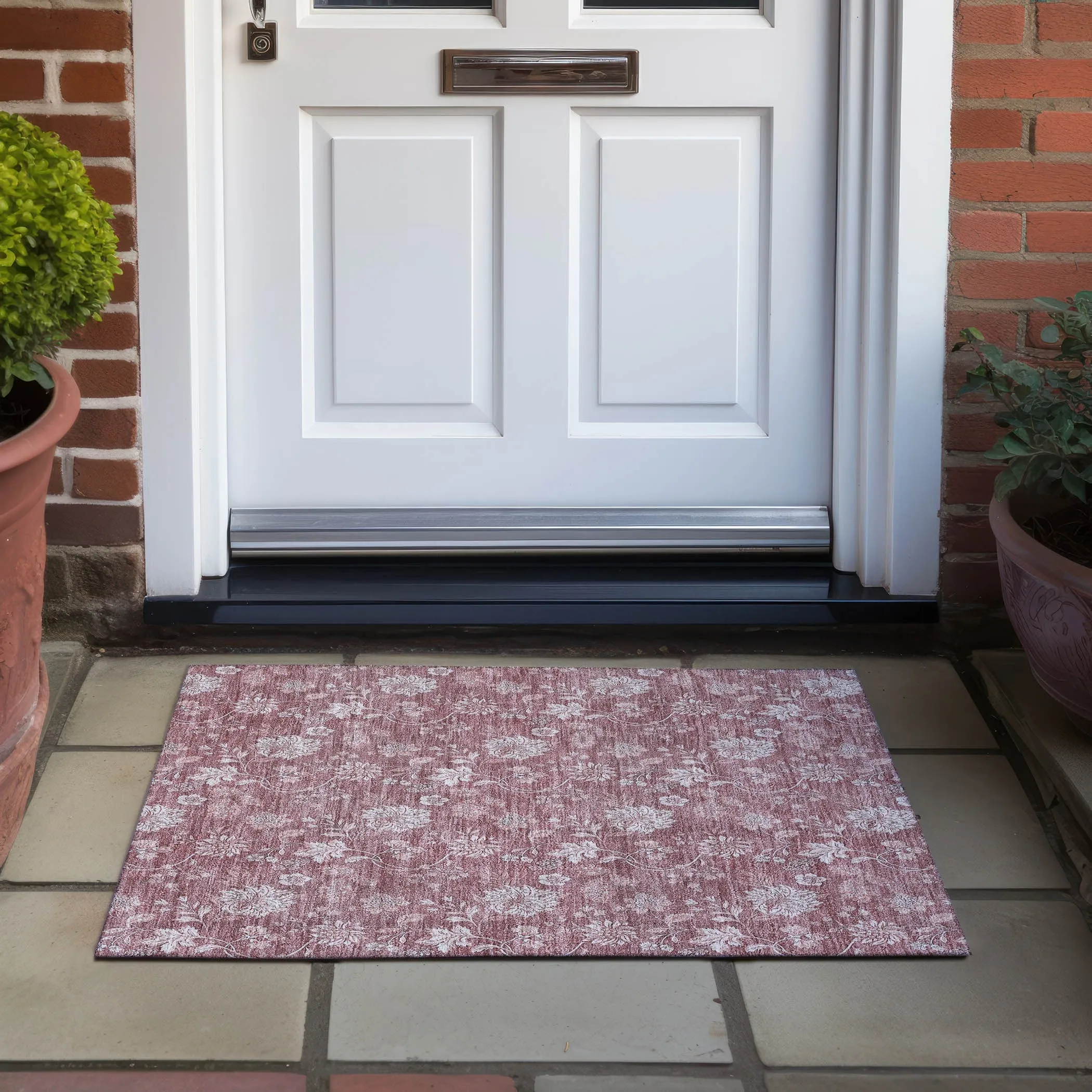 Machine Washable Indoor/ Outdoor Chantille Floral Farmhouse Rug