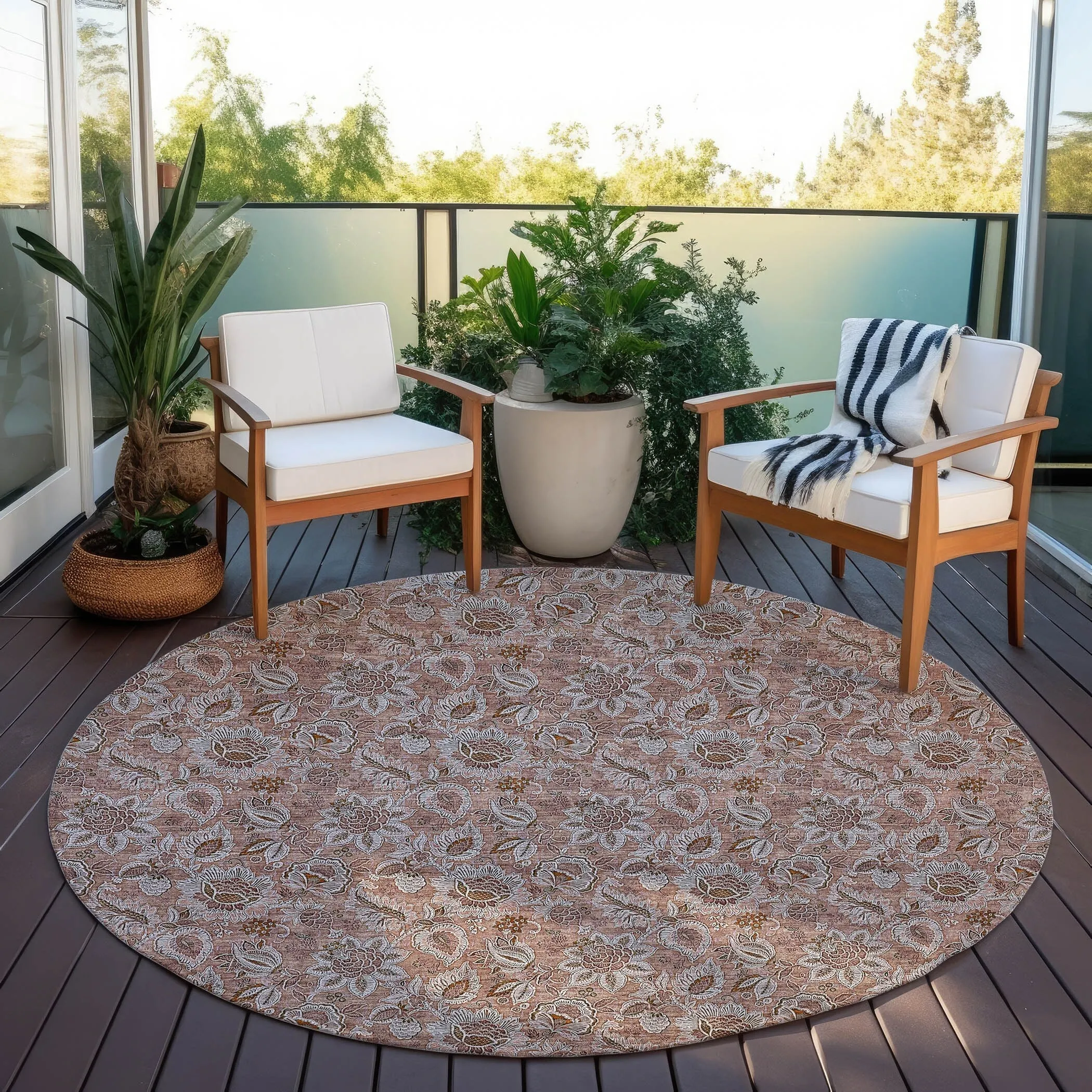 Machine Washable Indoor/ Outdoor Chantille Floral Farmhouse Rug